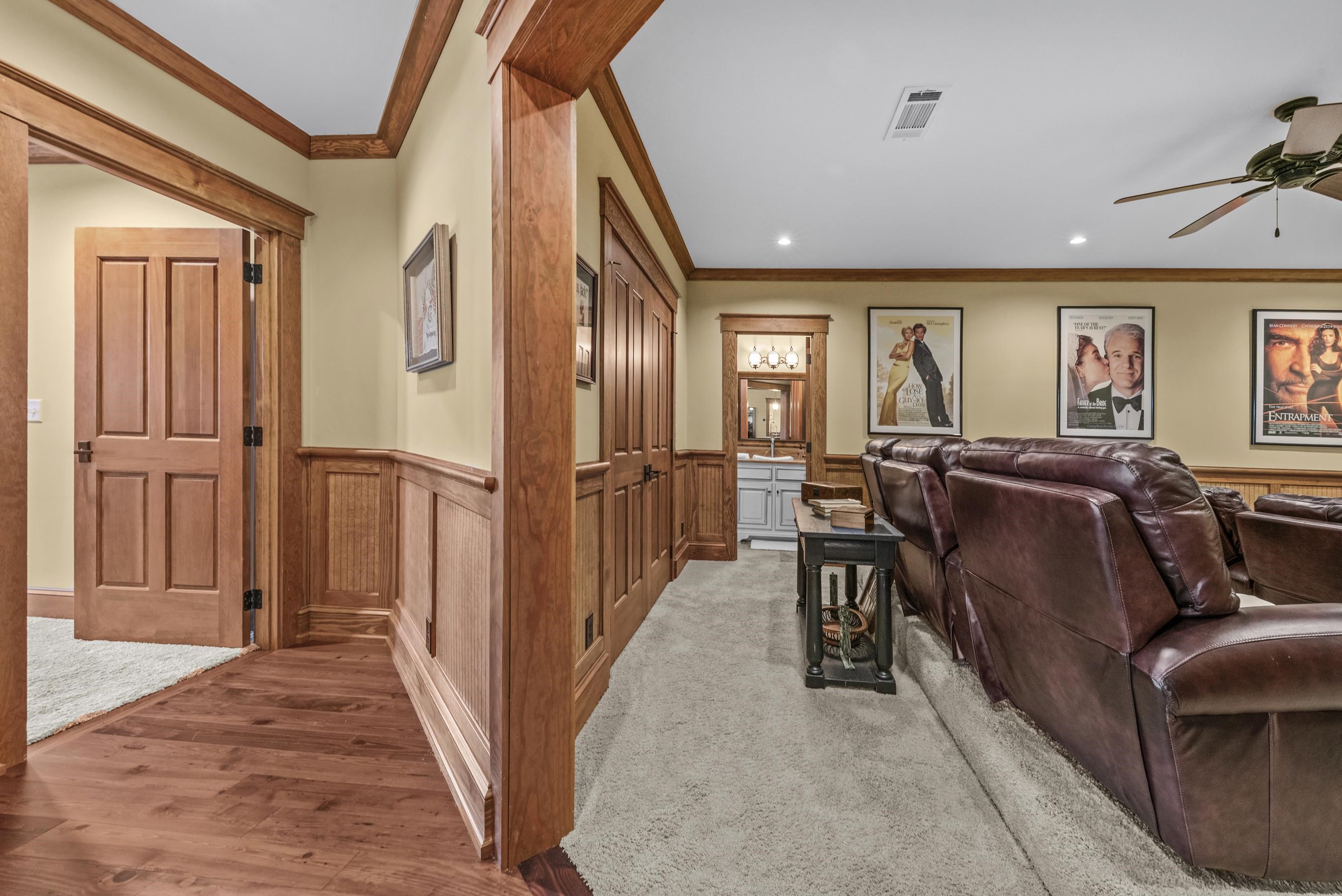 1230 COTTAGE LANE EAST