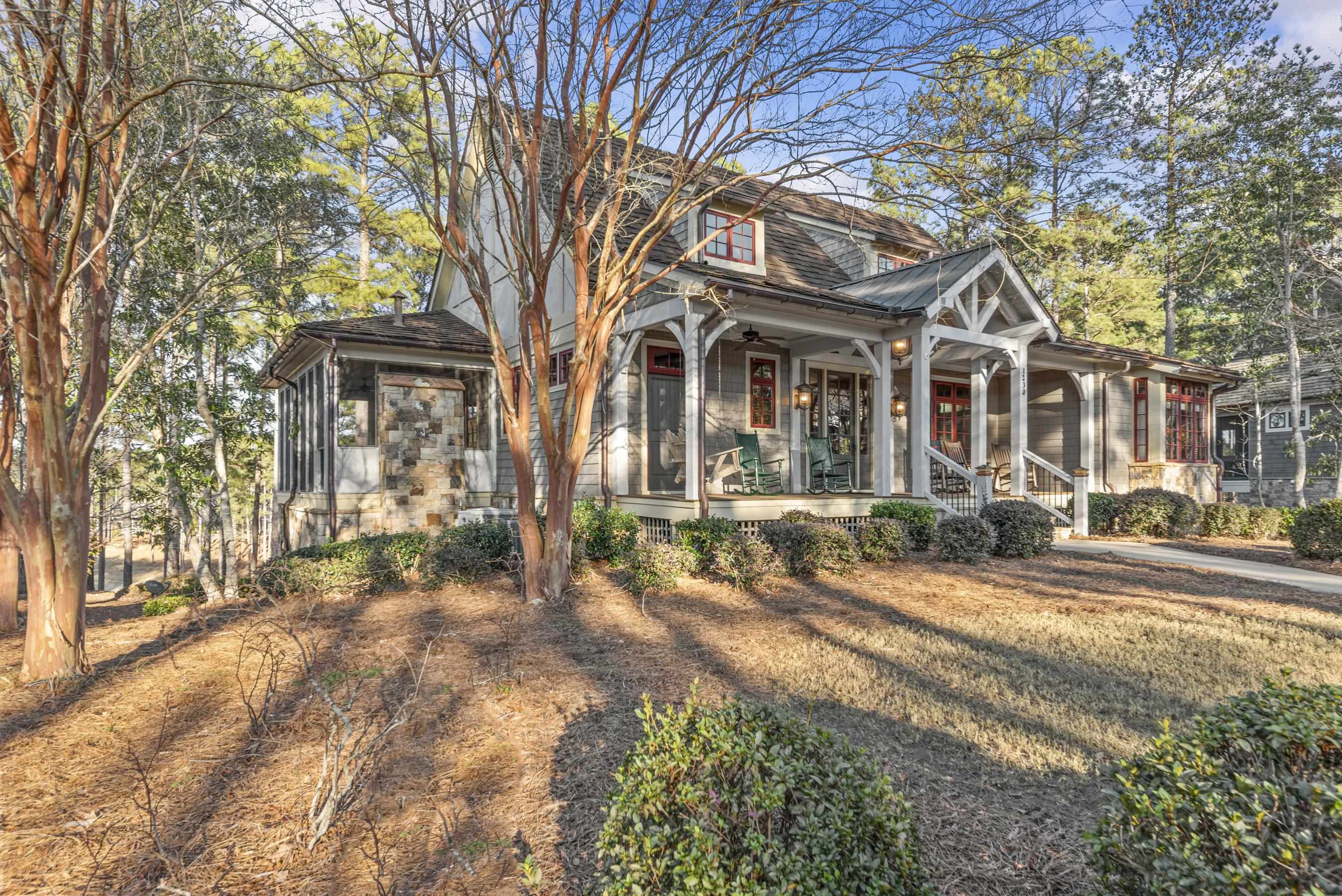 1230 COTTAGE LANE EAST