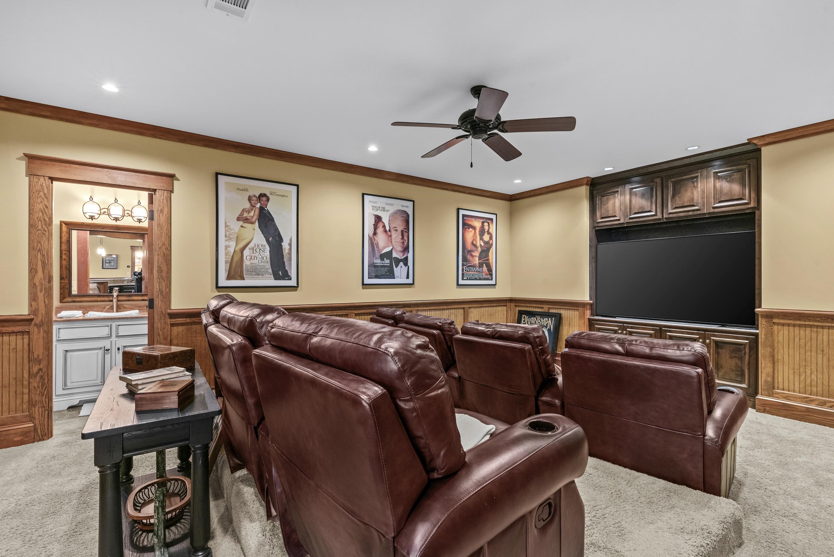 1230 COTTAGE LANE EAST