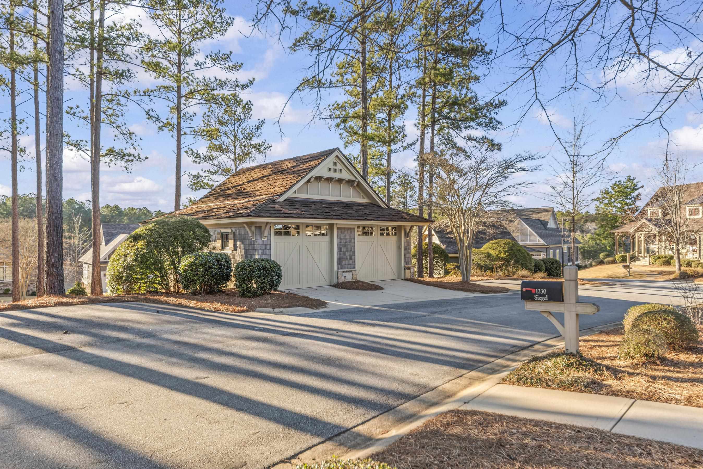 1230 COTTAGE LANE EAST