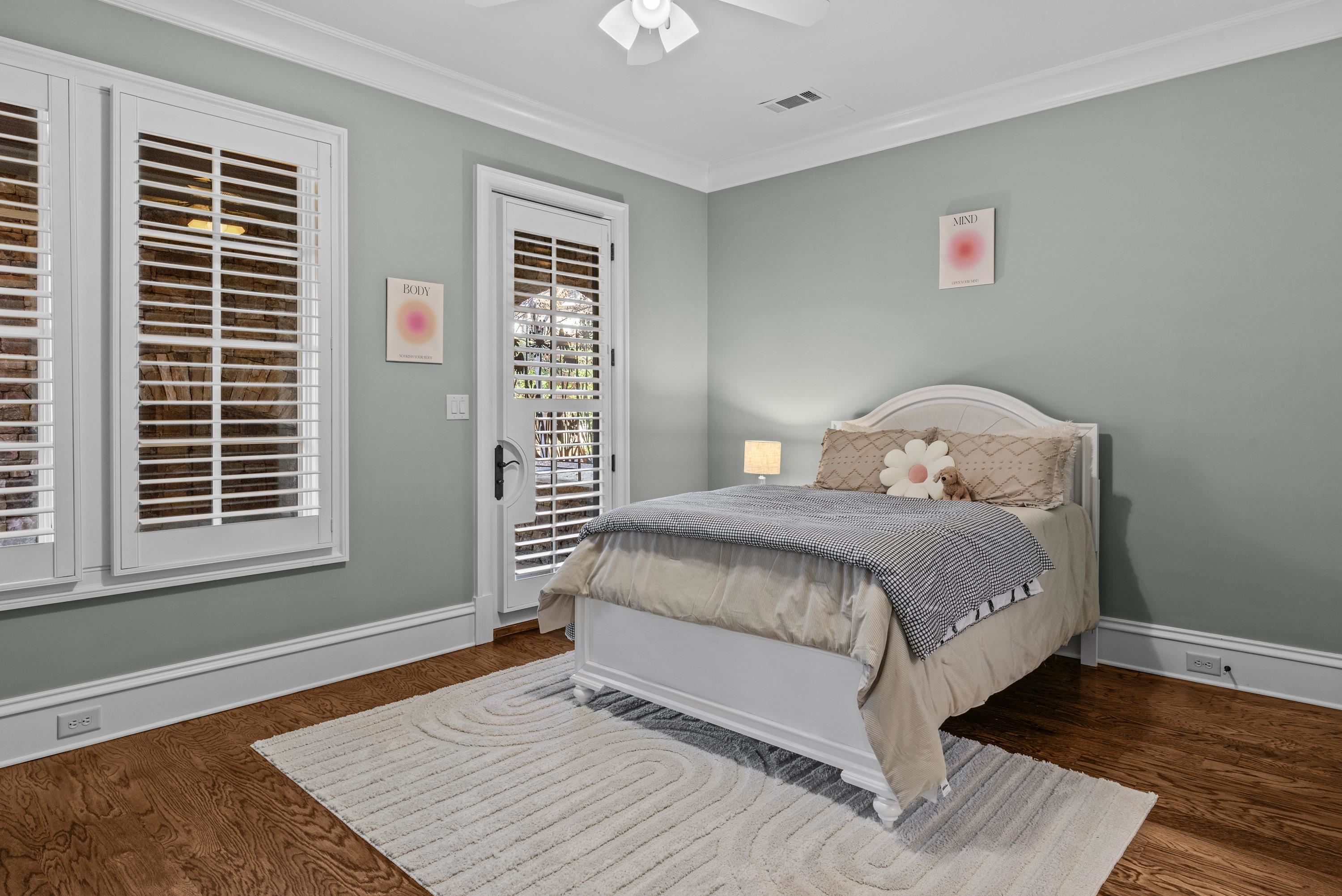 1030 RIDGE GROVE COURT