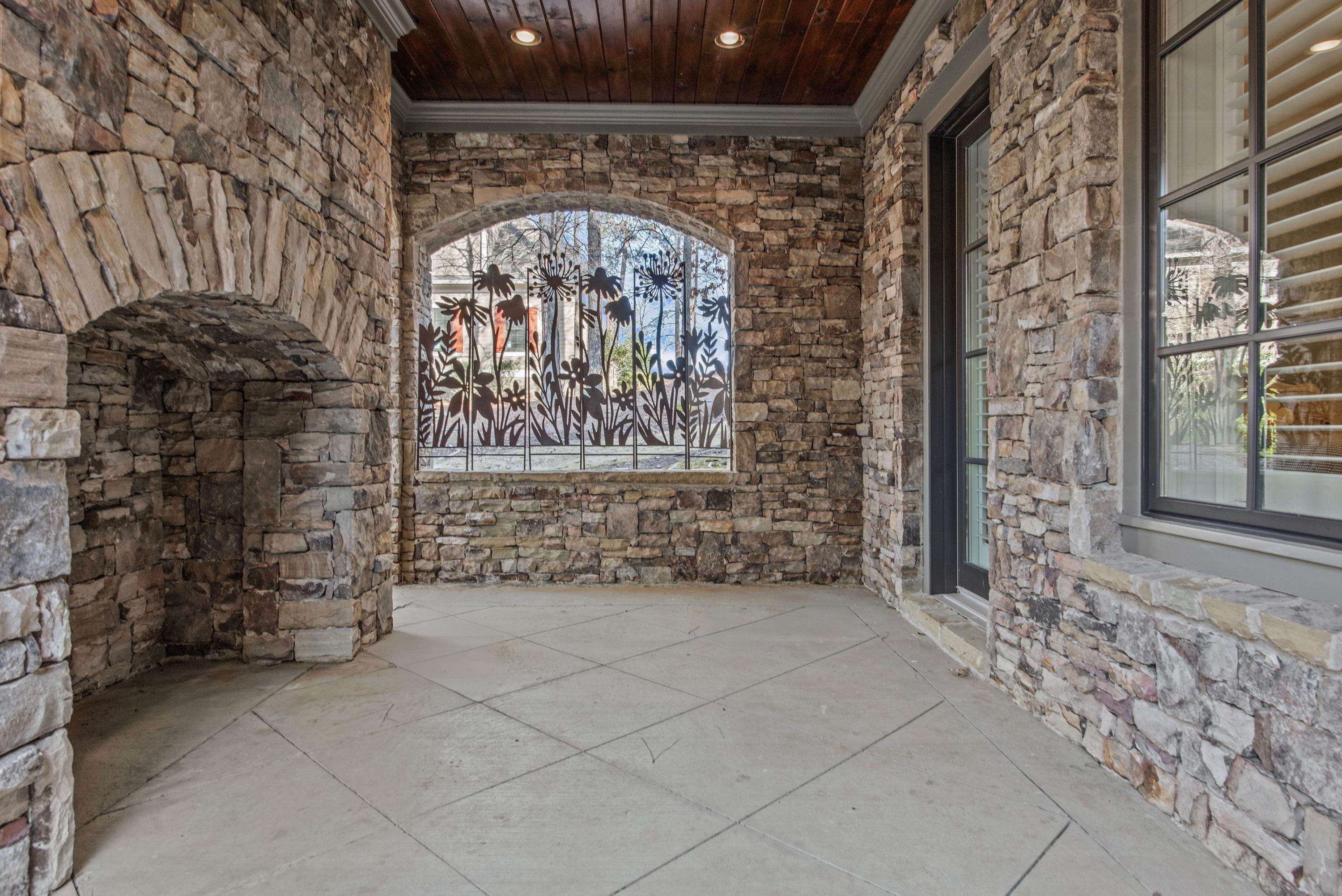 1030 RIDGE GROVE COURT