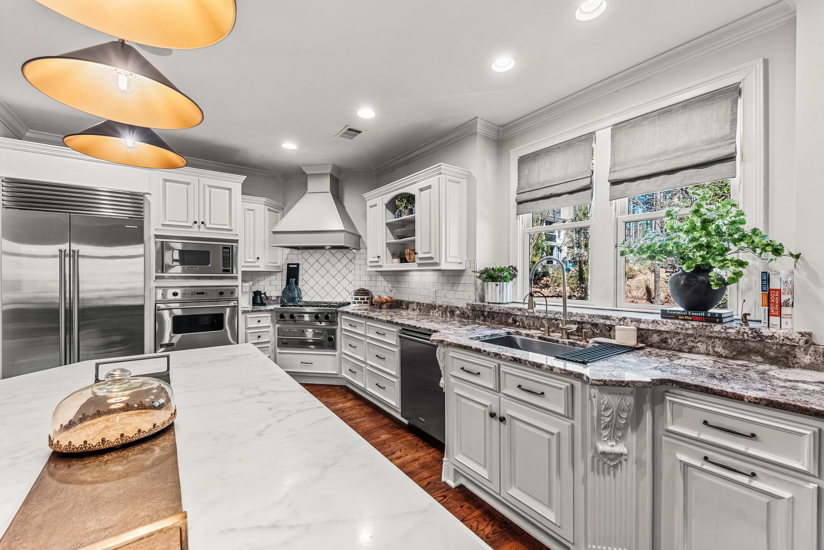 1020 LIBERTY BLUFF LANE