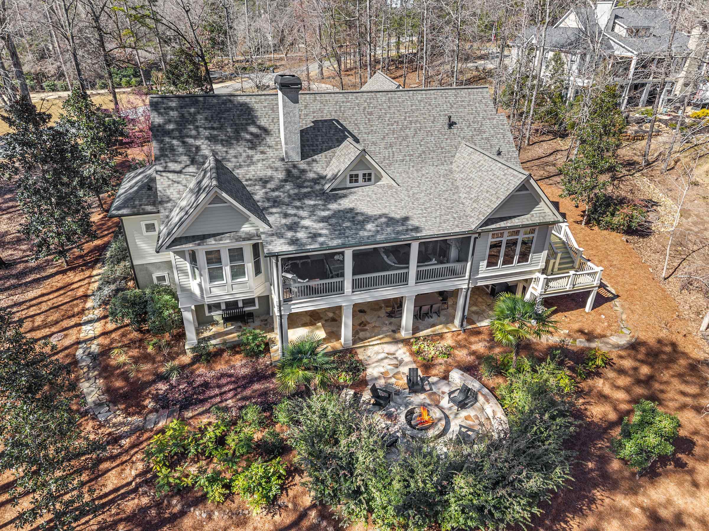 1020 LIBERTY BLUFF LANE