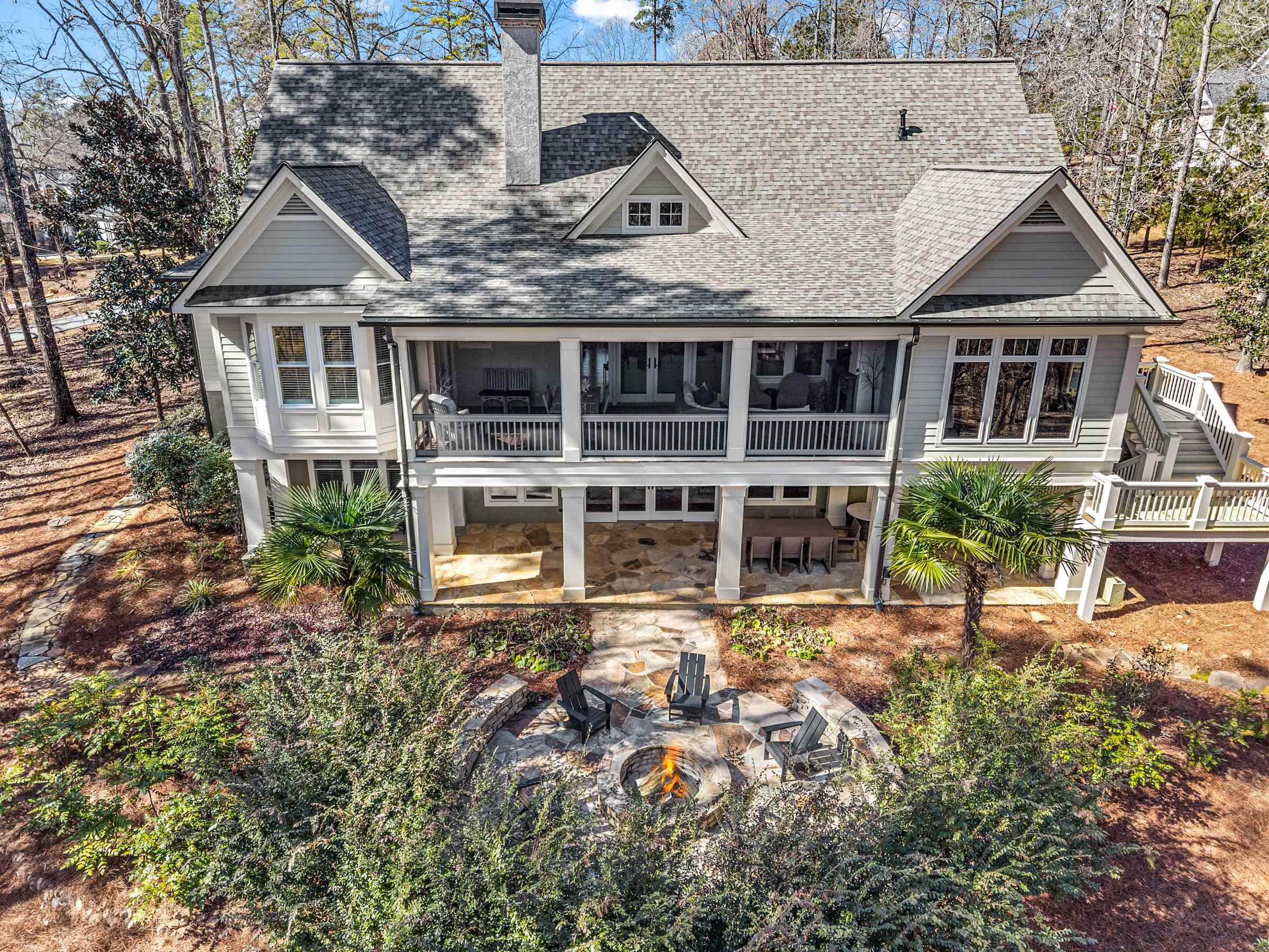 1020 LIBERTY BLUFF LANE