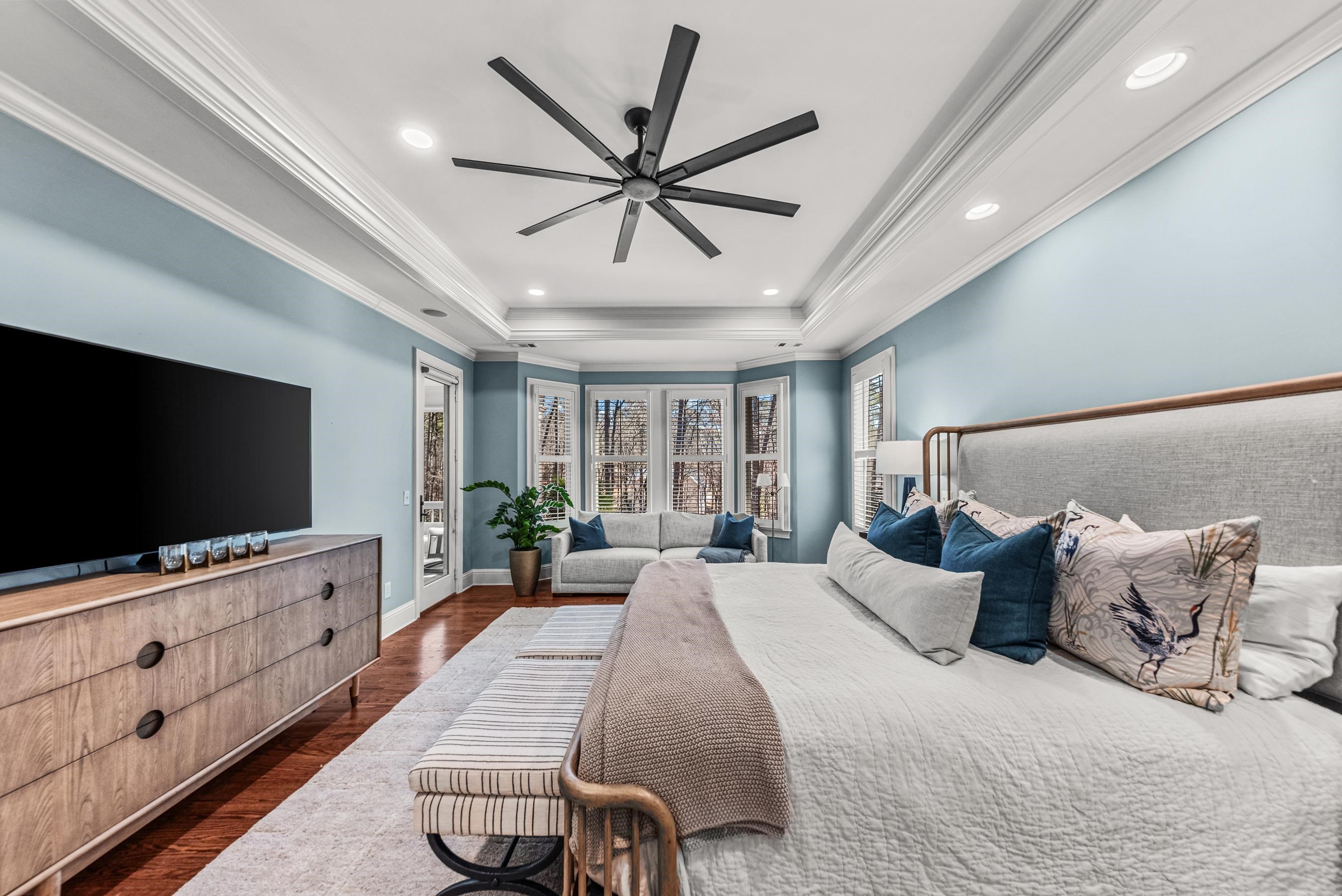 1020 LIBERTY BLUFF LANE