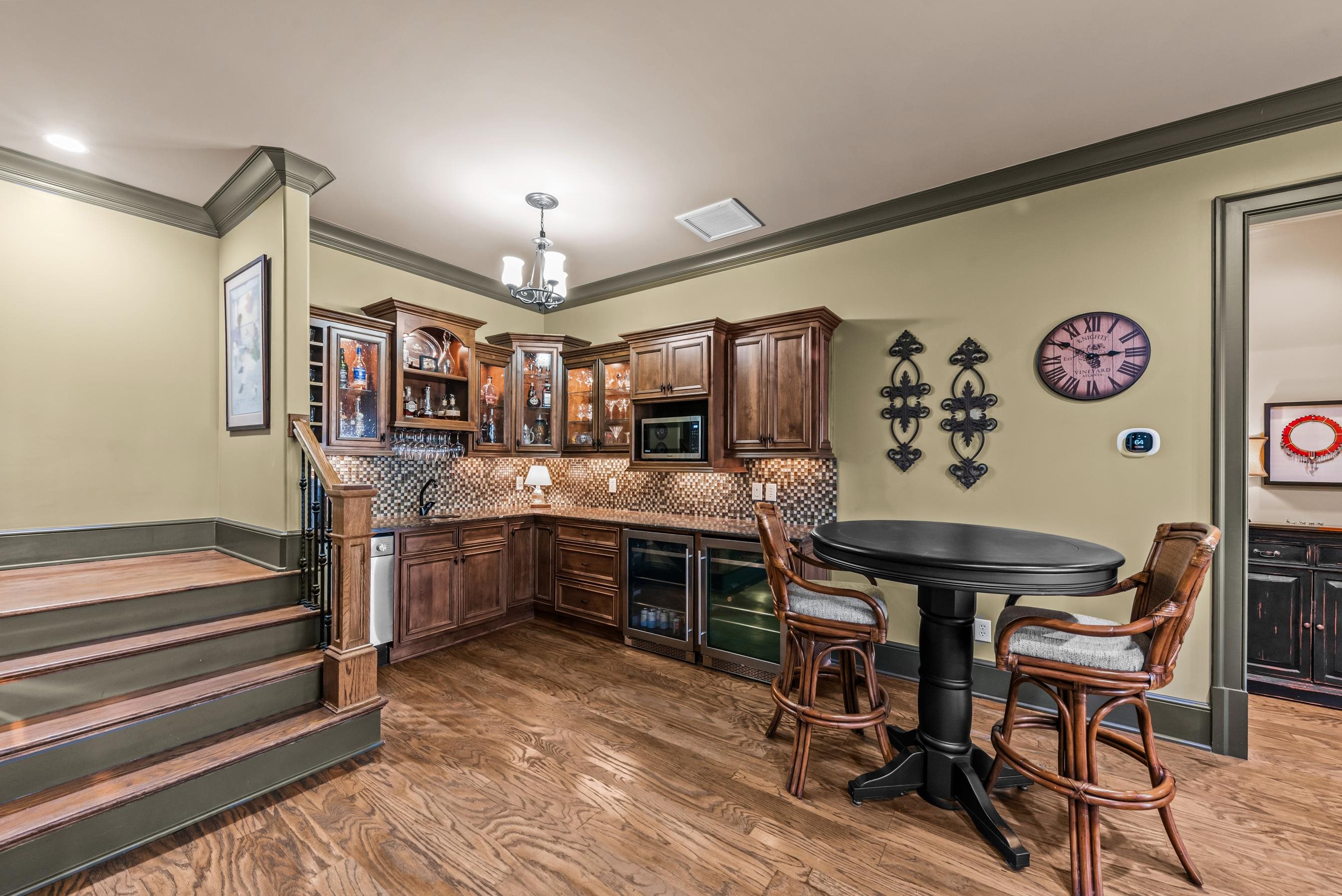 141 BROADLANDS DRIVE