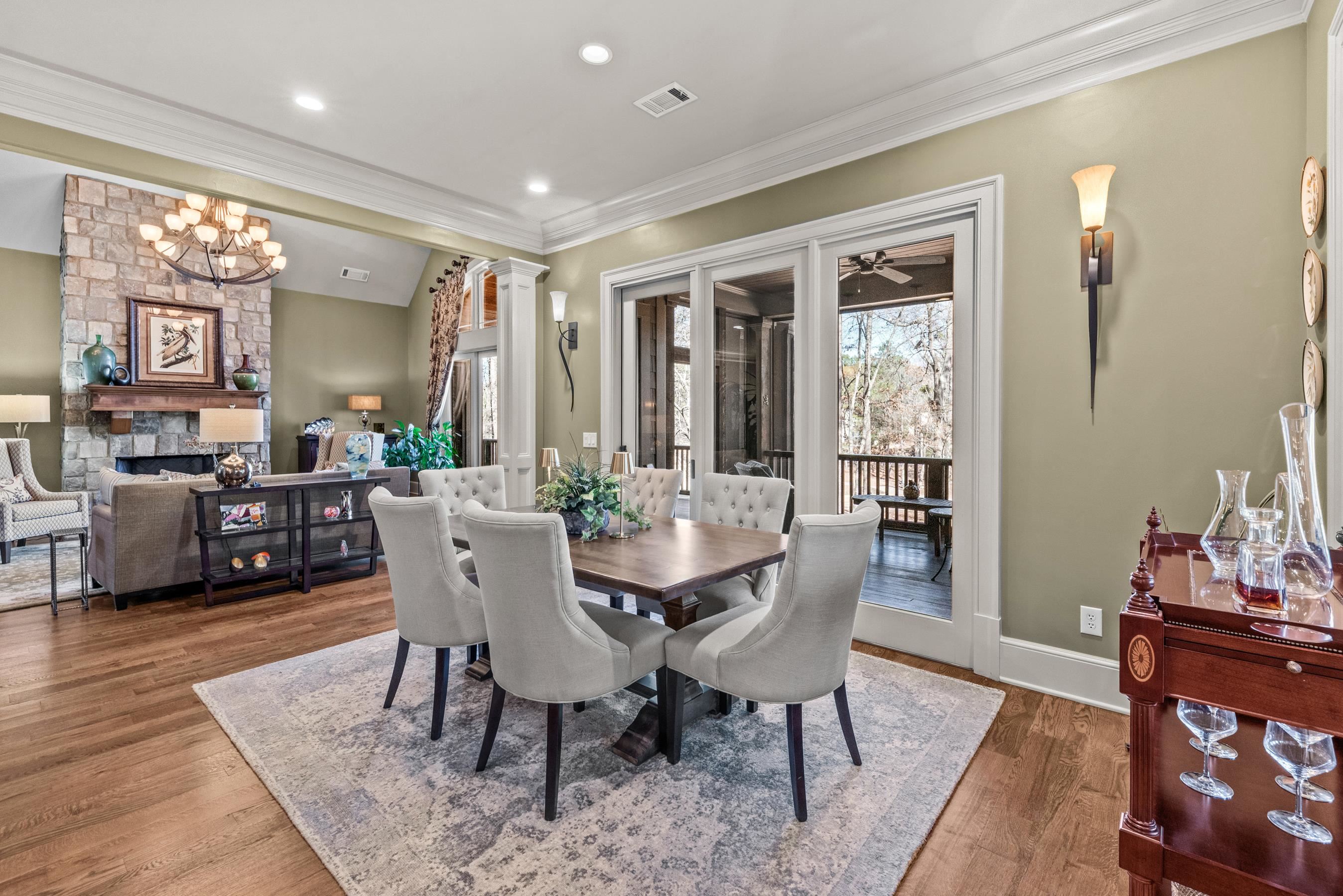 141 BROADLANDS DRIVE