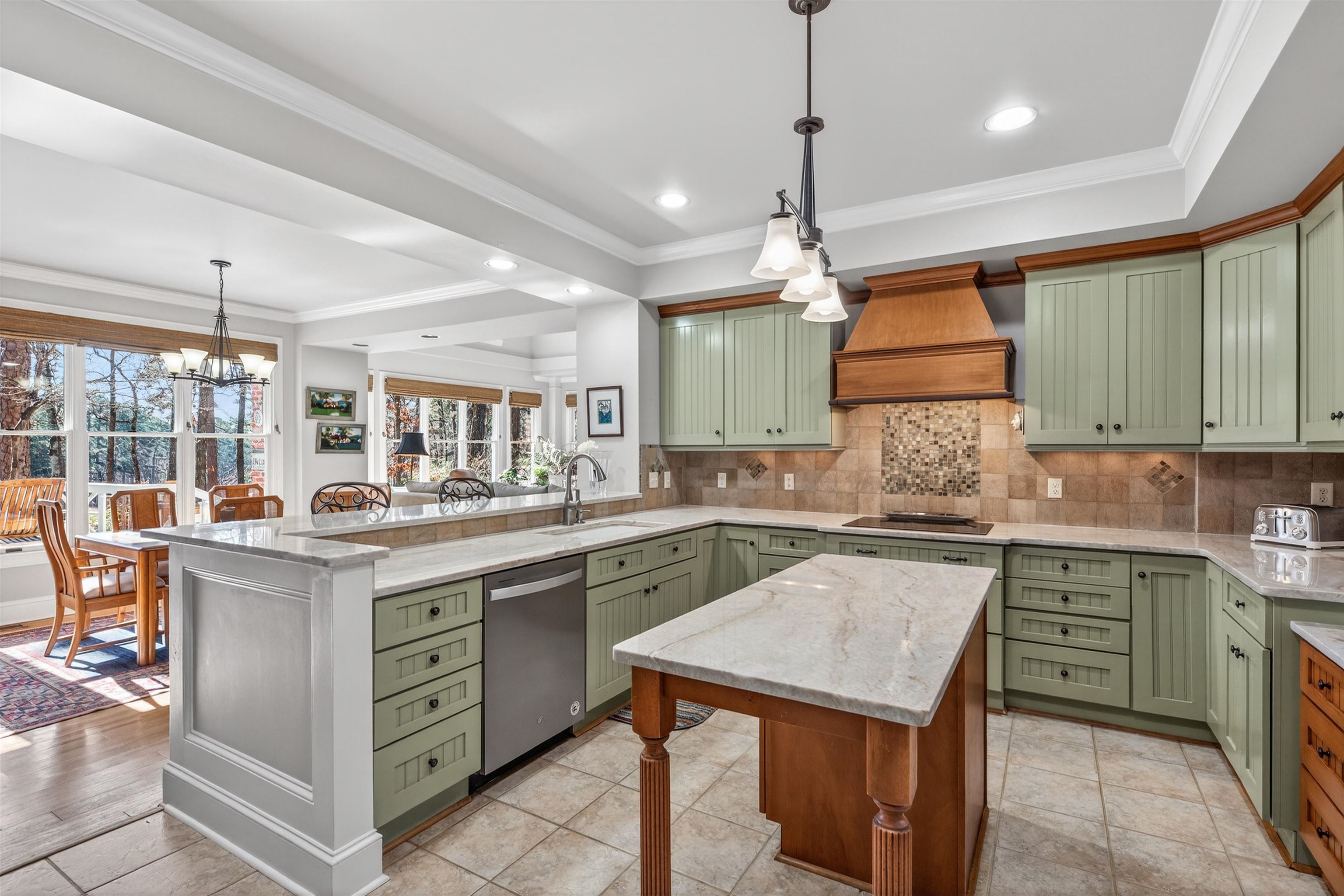 1020 KIMBROUGH HILL LANE