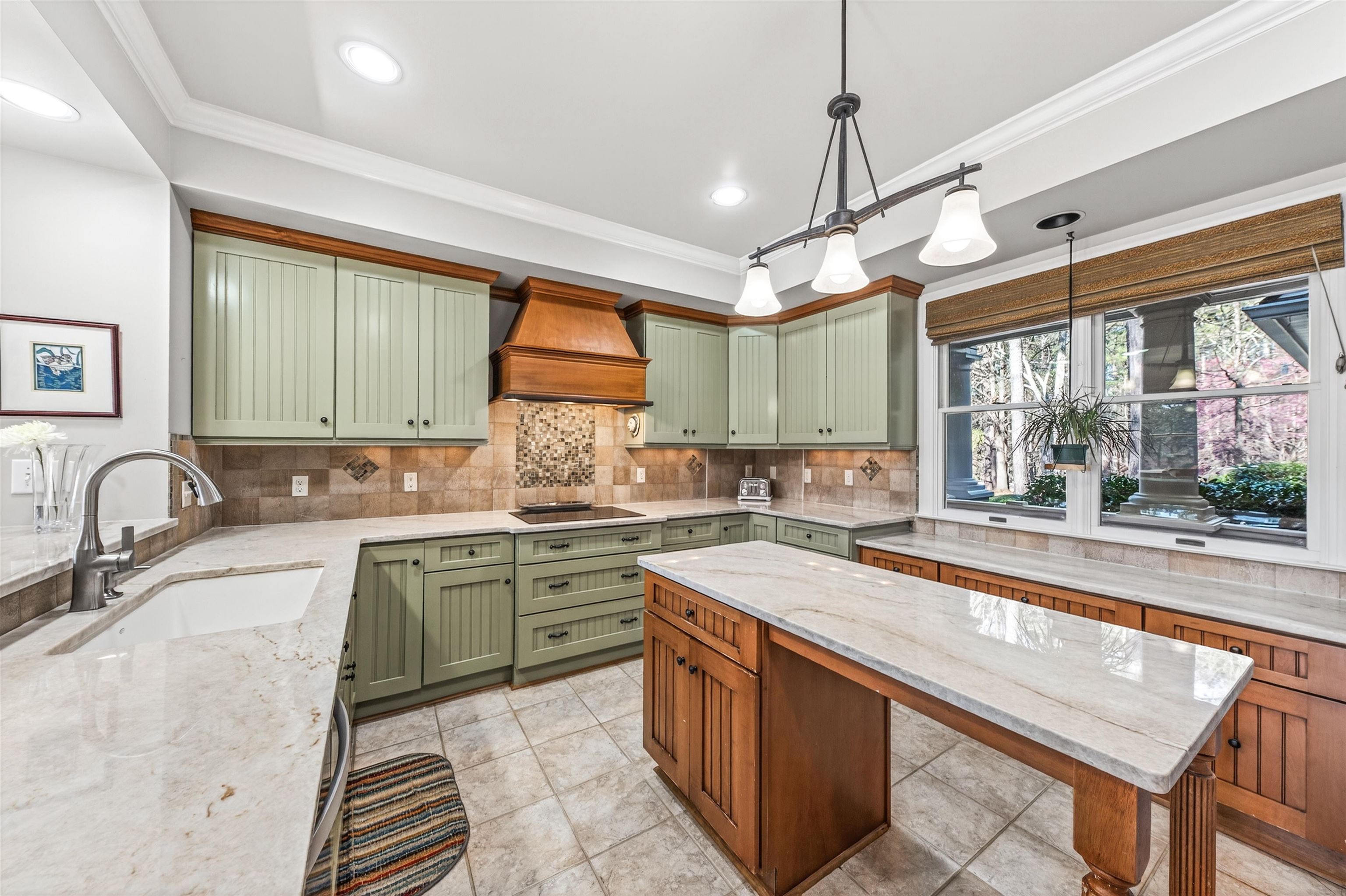 1020 KIMBROUGH HILL LANE