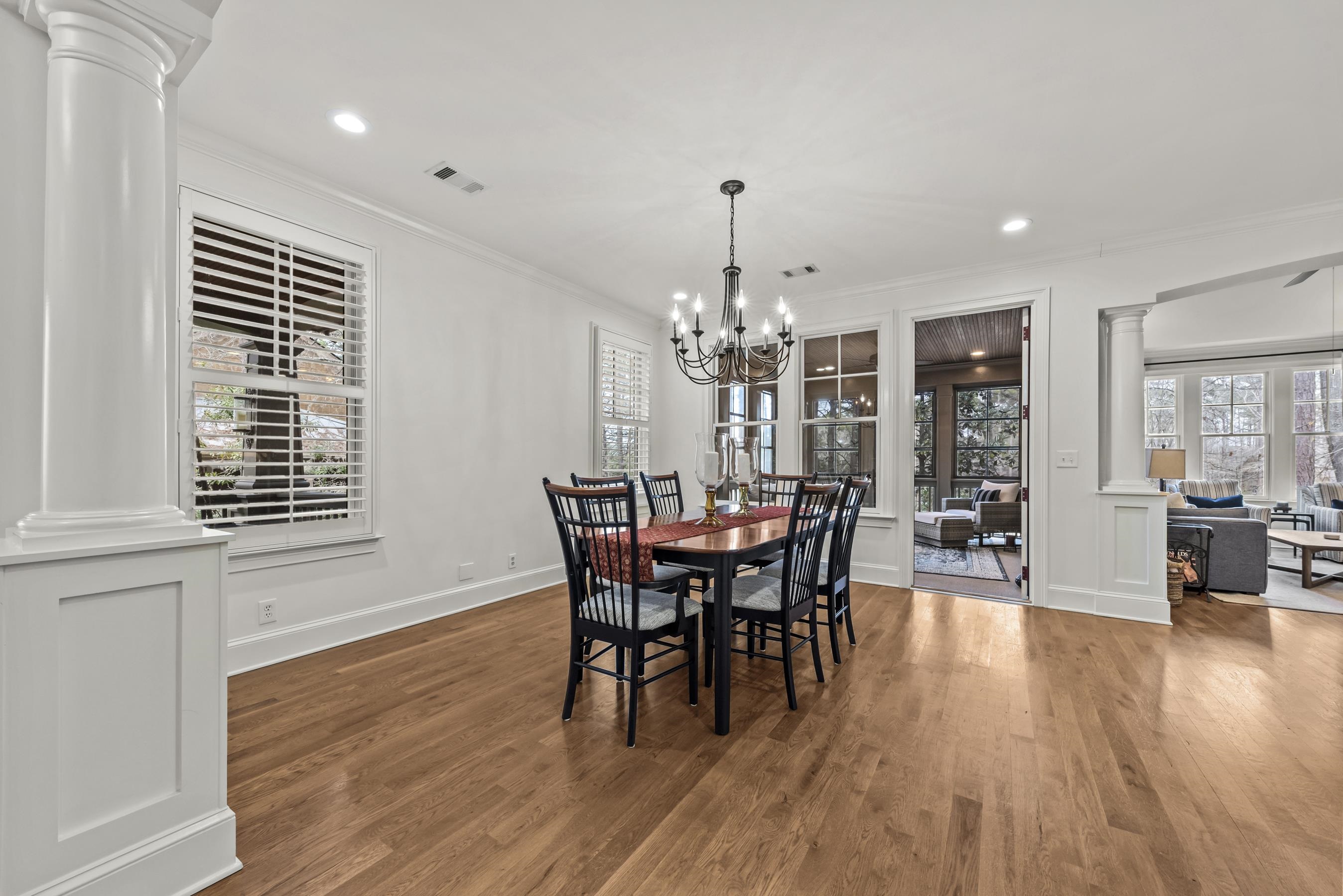 1101 LOCKETS TRAIL