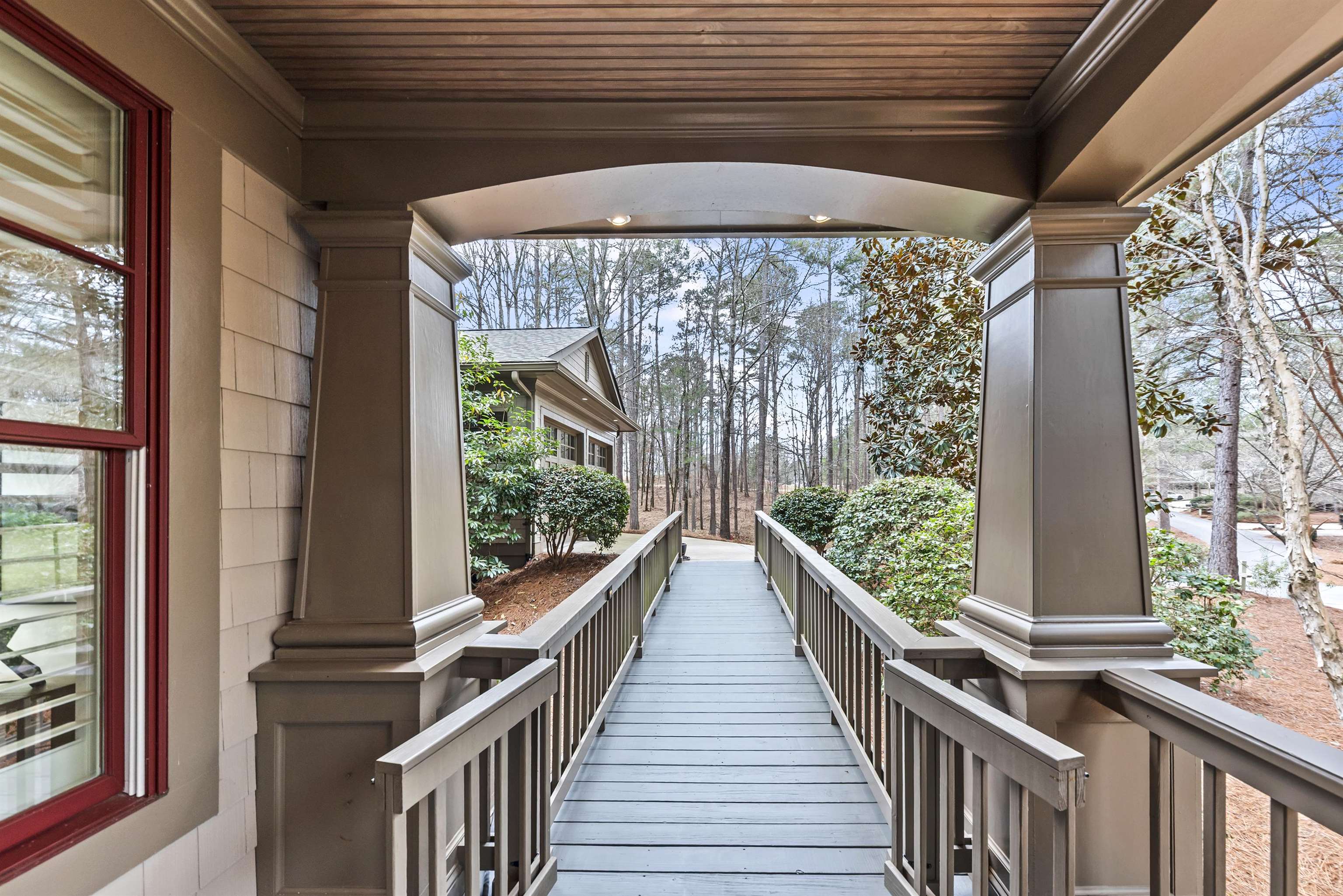 1101 LOCKETS TRAIL