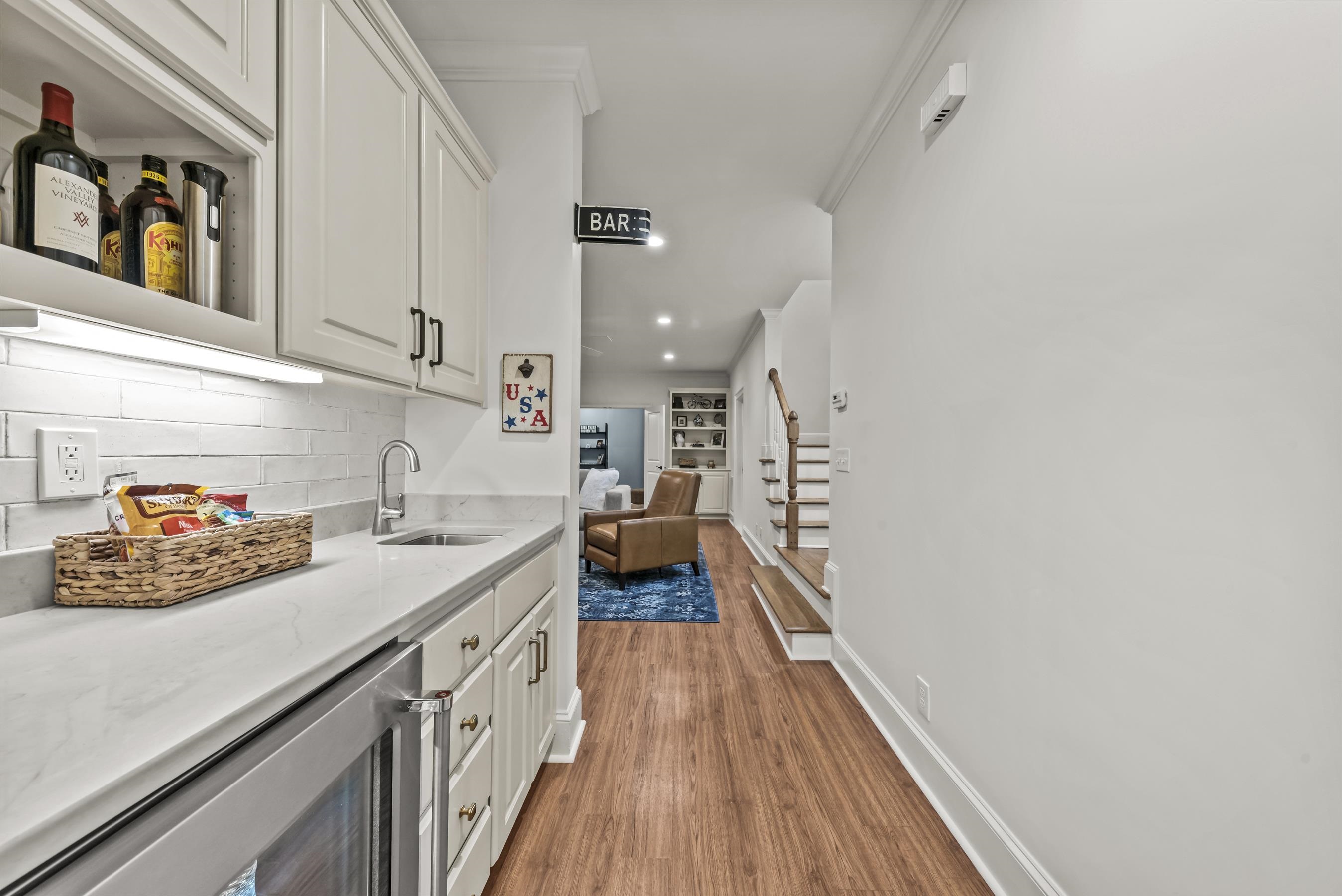 1101 LOCKETS TRAIL