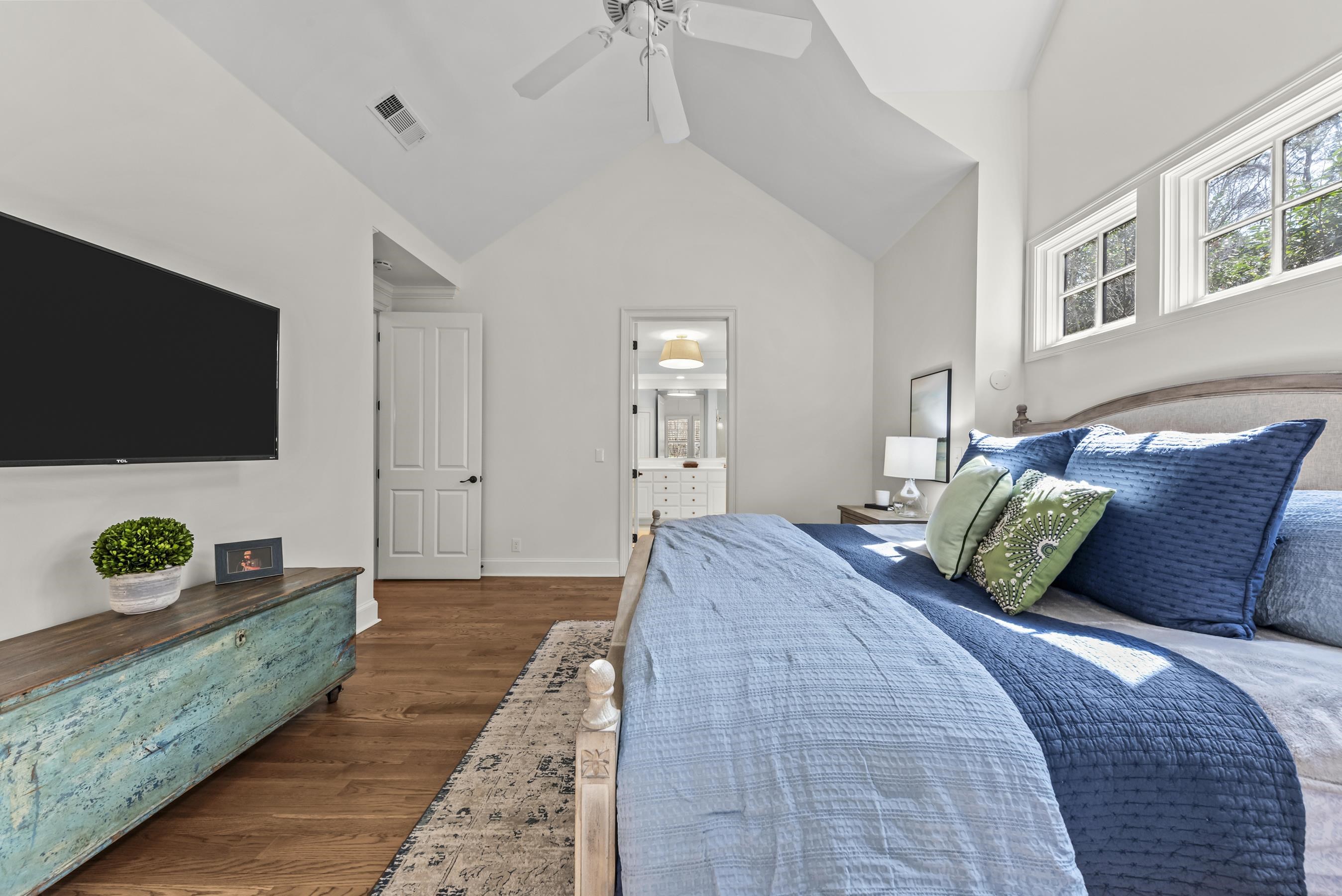 1101 LOCKETS TRAIL