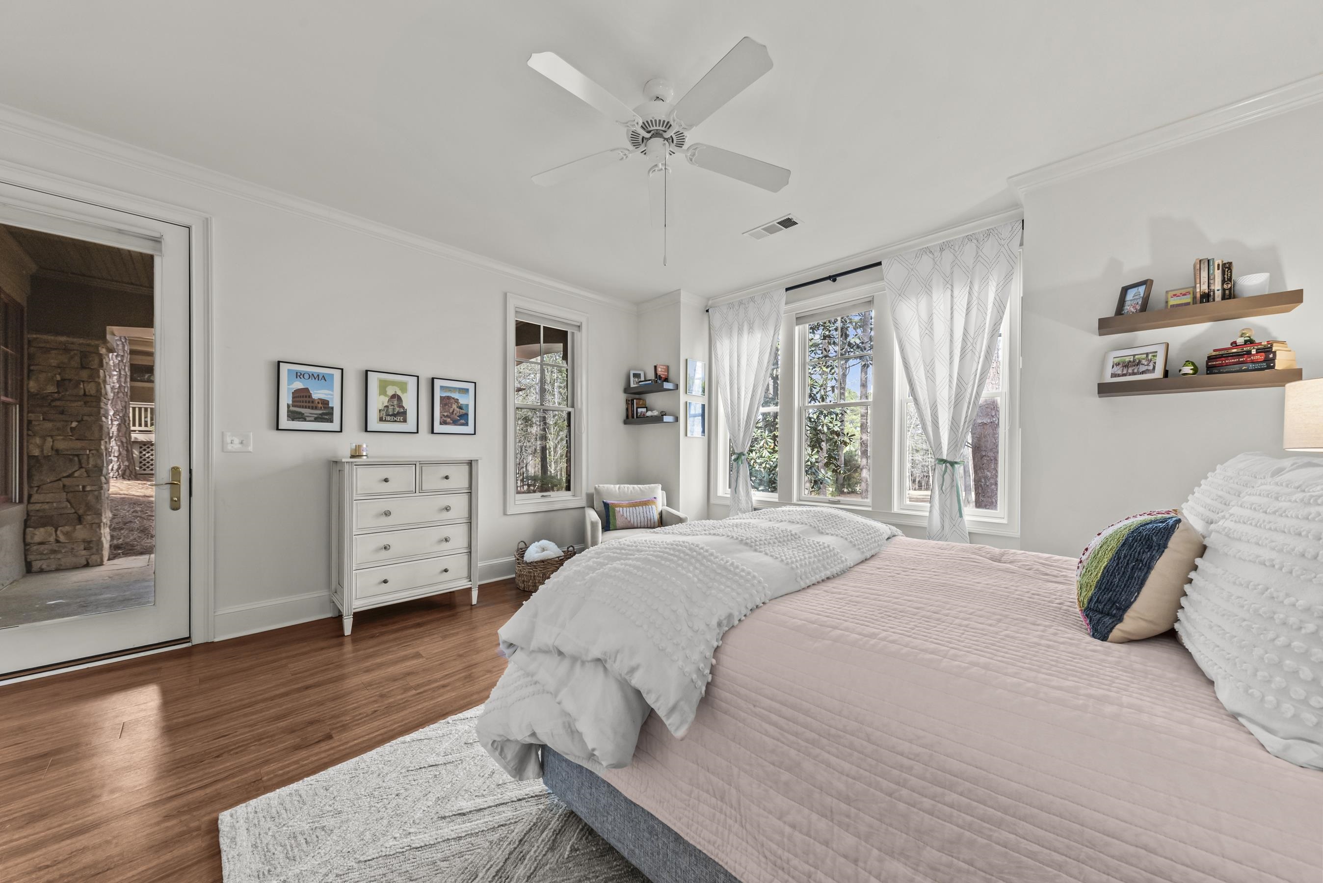 1101 LOCKETS TRAIL