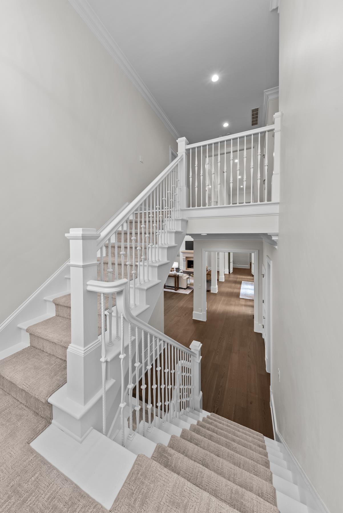 1070 PROSPERITY POINTE