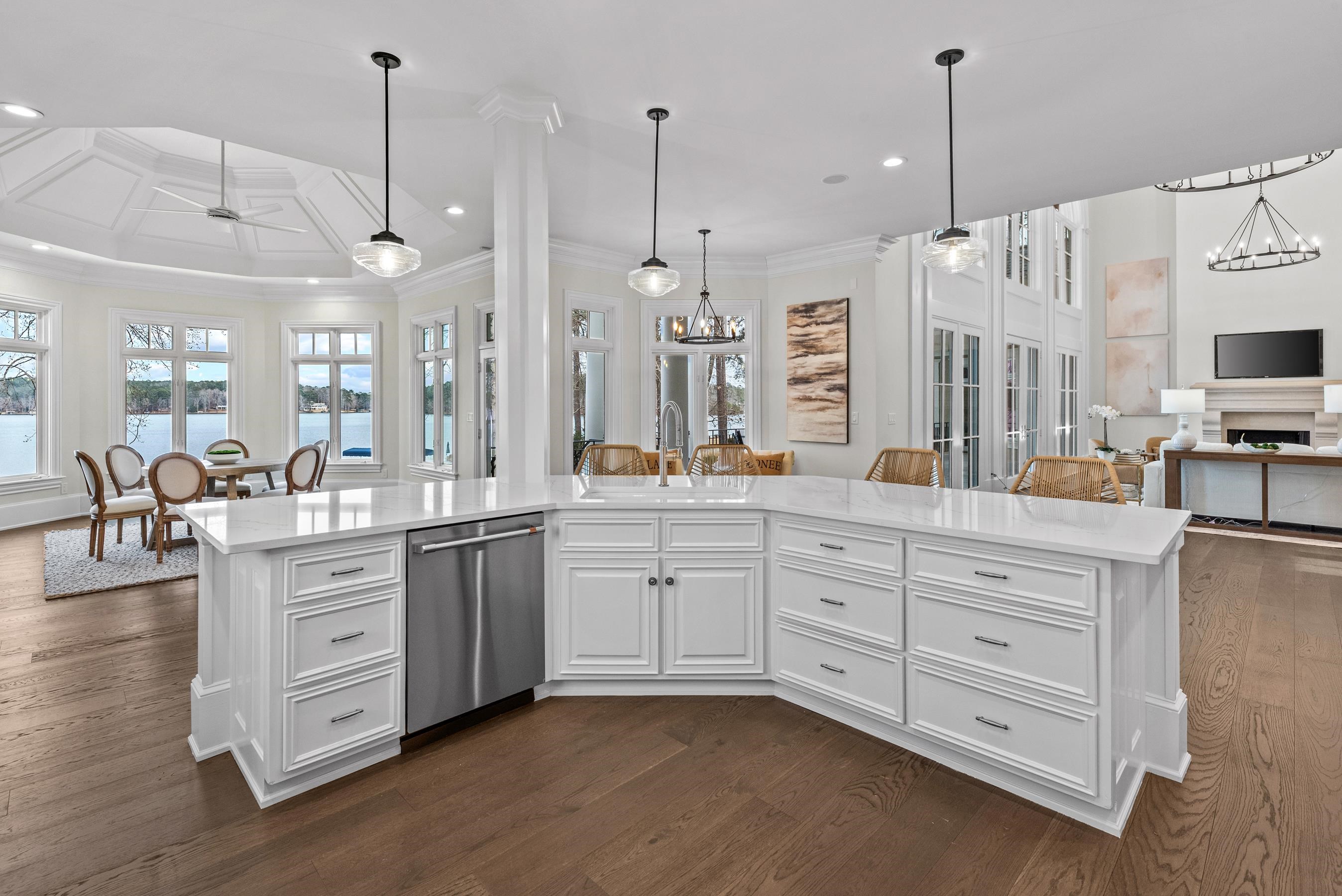 1070 PROSPERITY POINTE