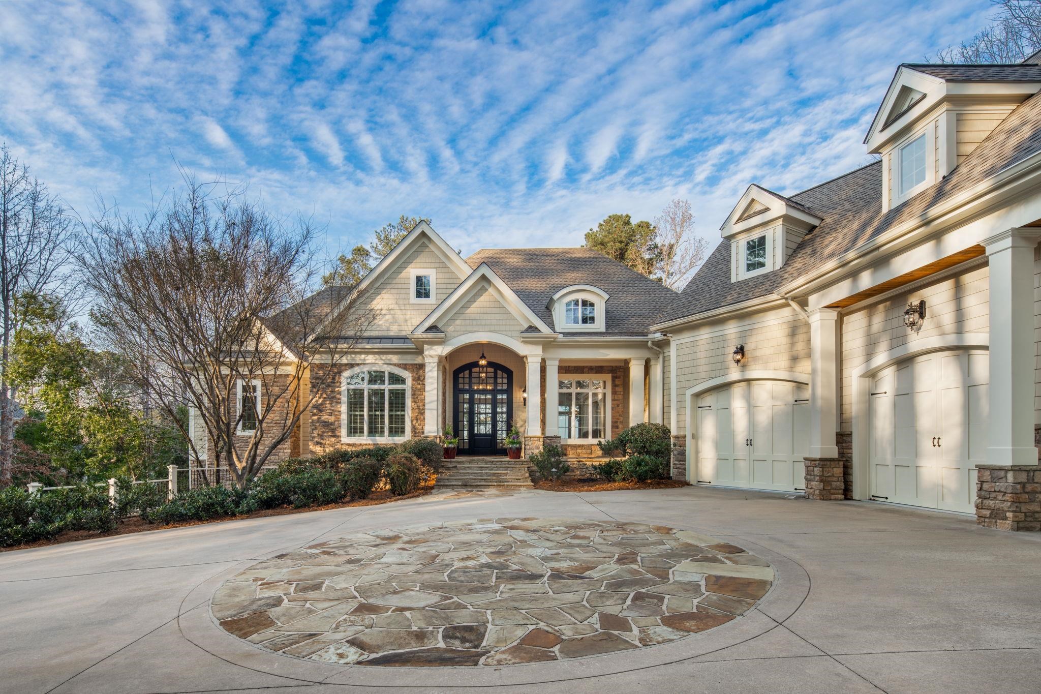 1080 PROSPERITY POINTE