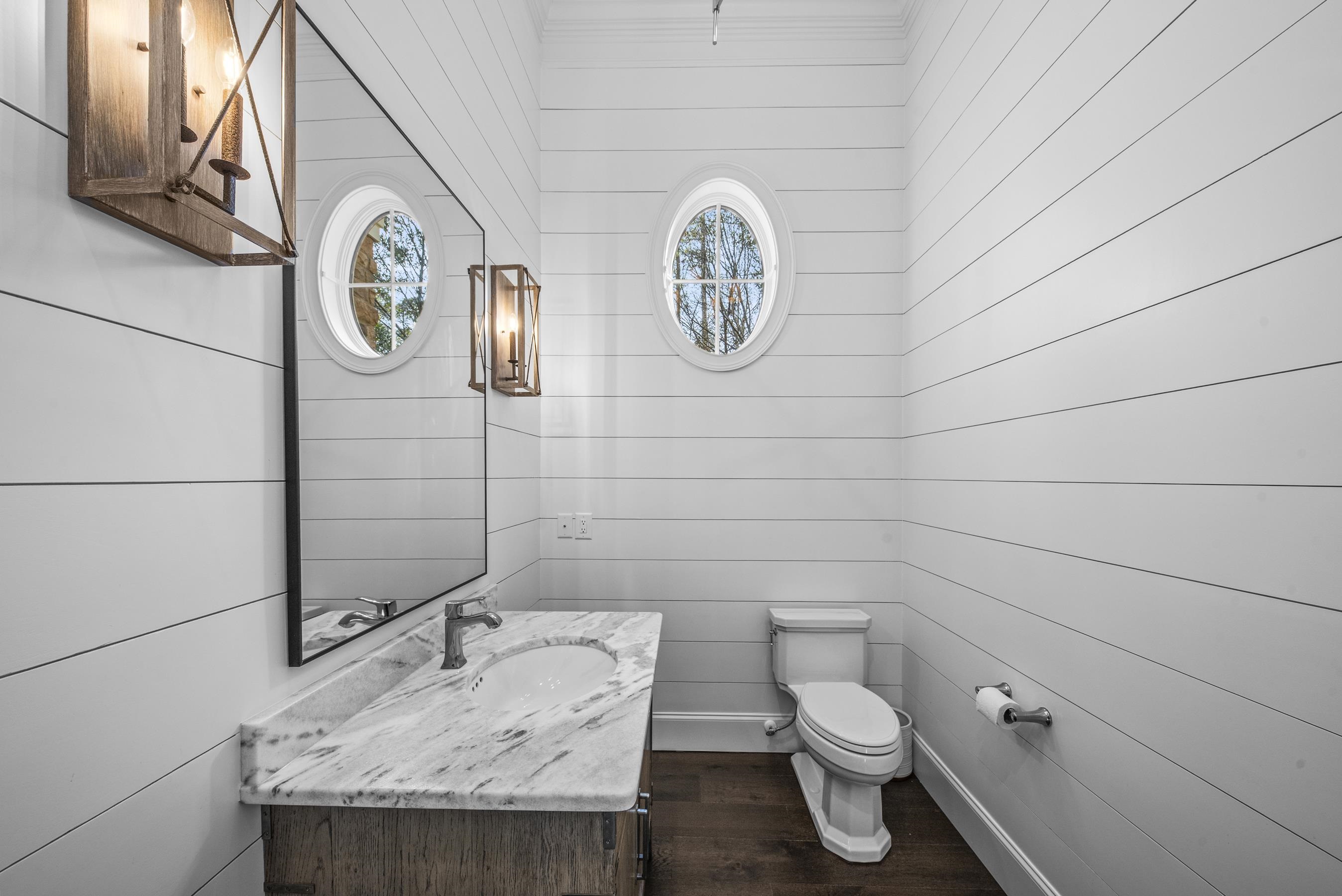 1080 PROSPERITY POINTE