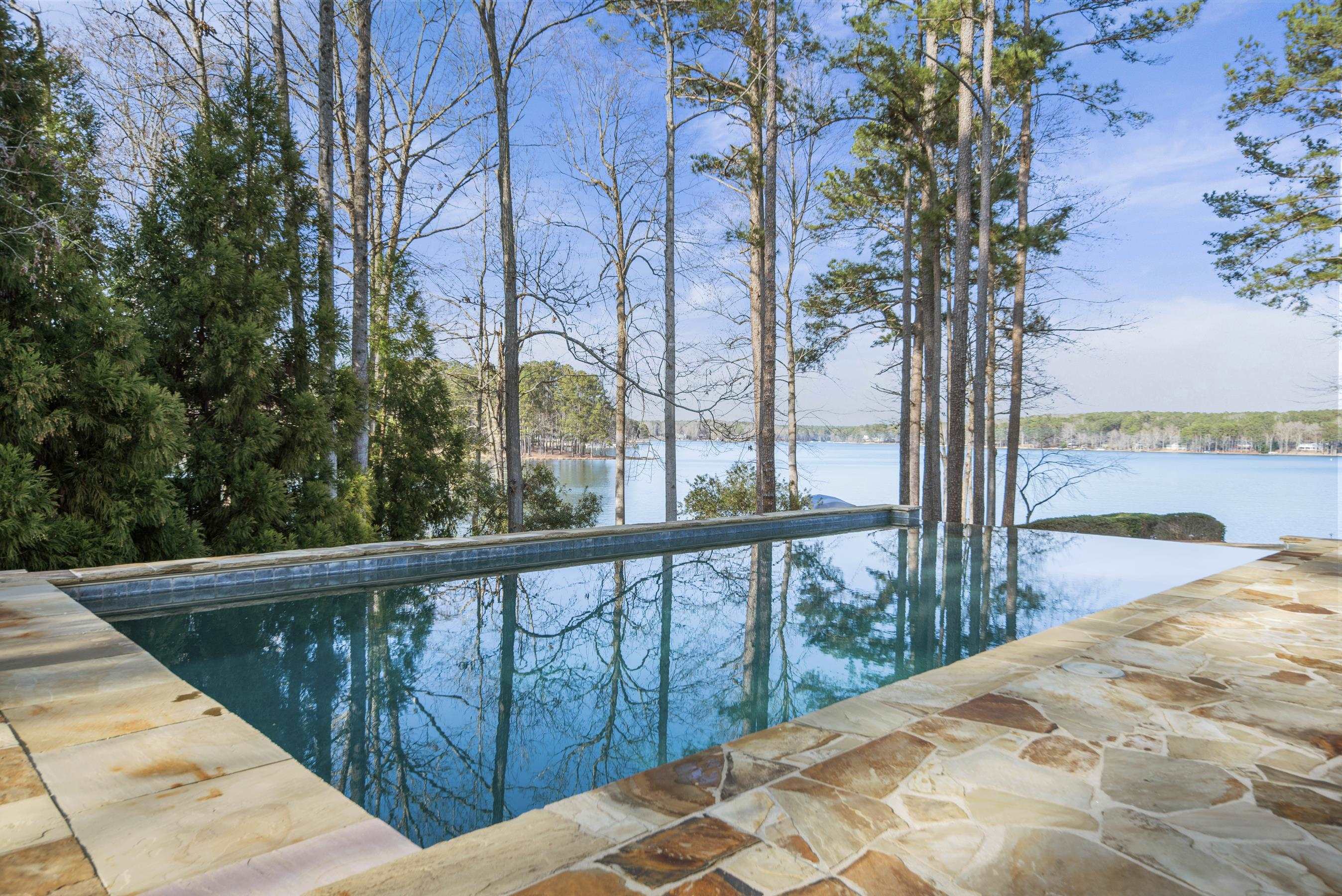 1080 PROSPERITY POINTE