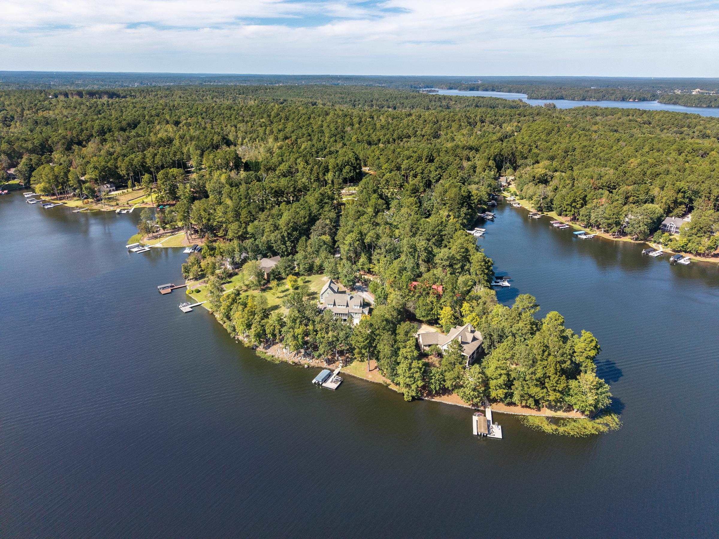 120 ROCK ISLAND LANE