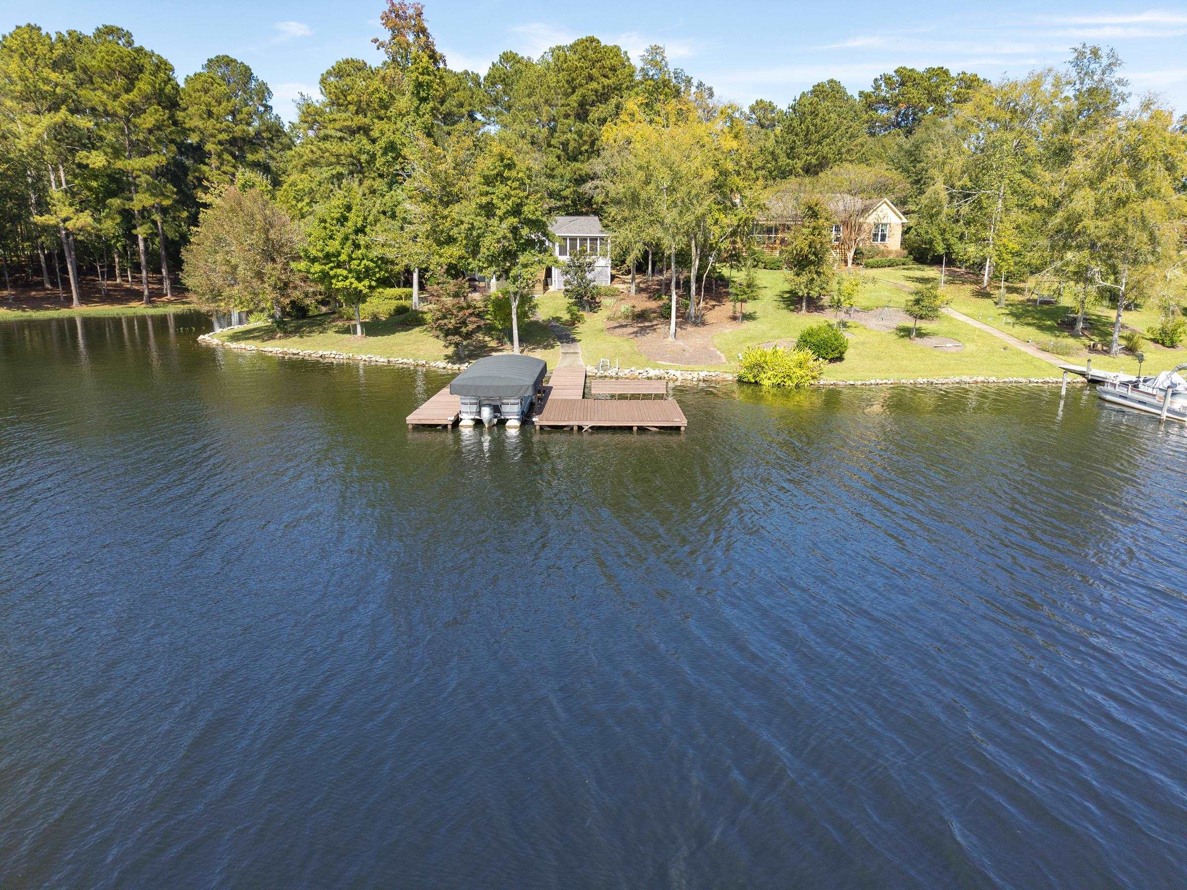 120 ROCK ISLAND LANE