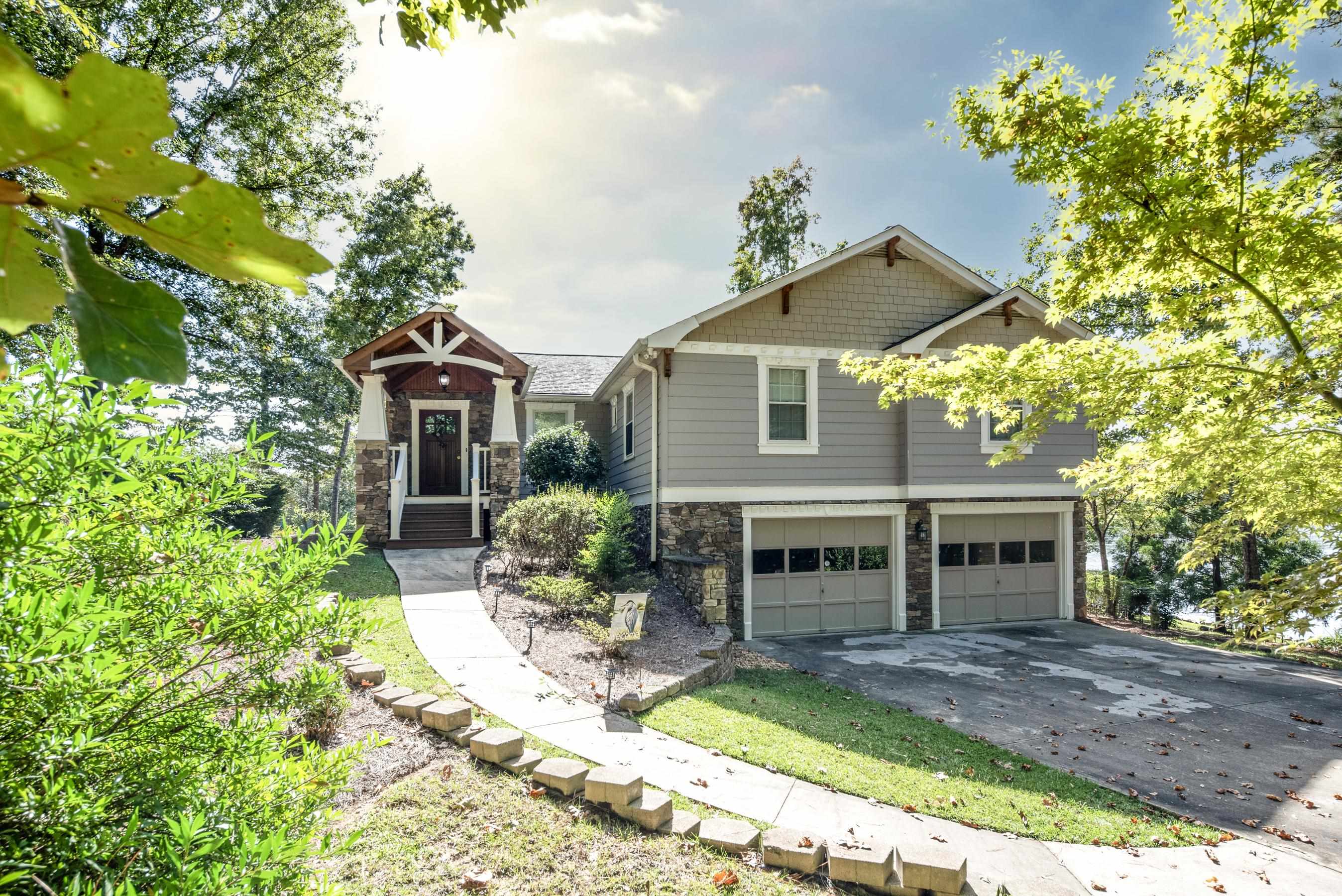 120 ROCK ISLAND LANE