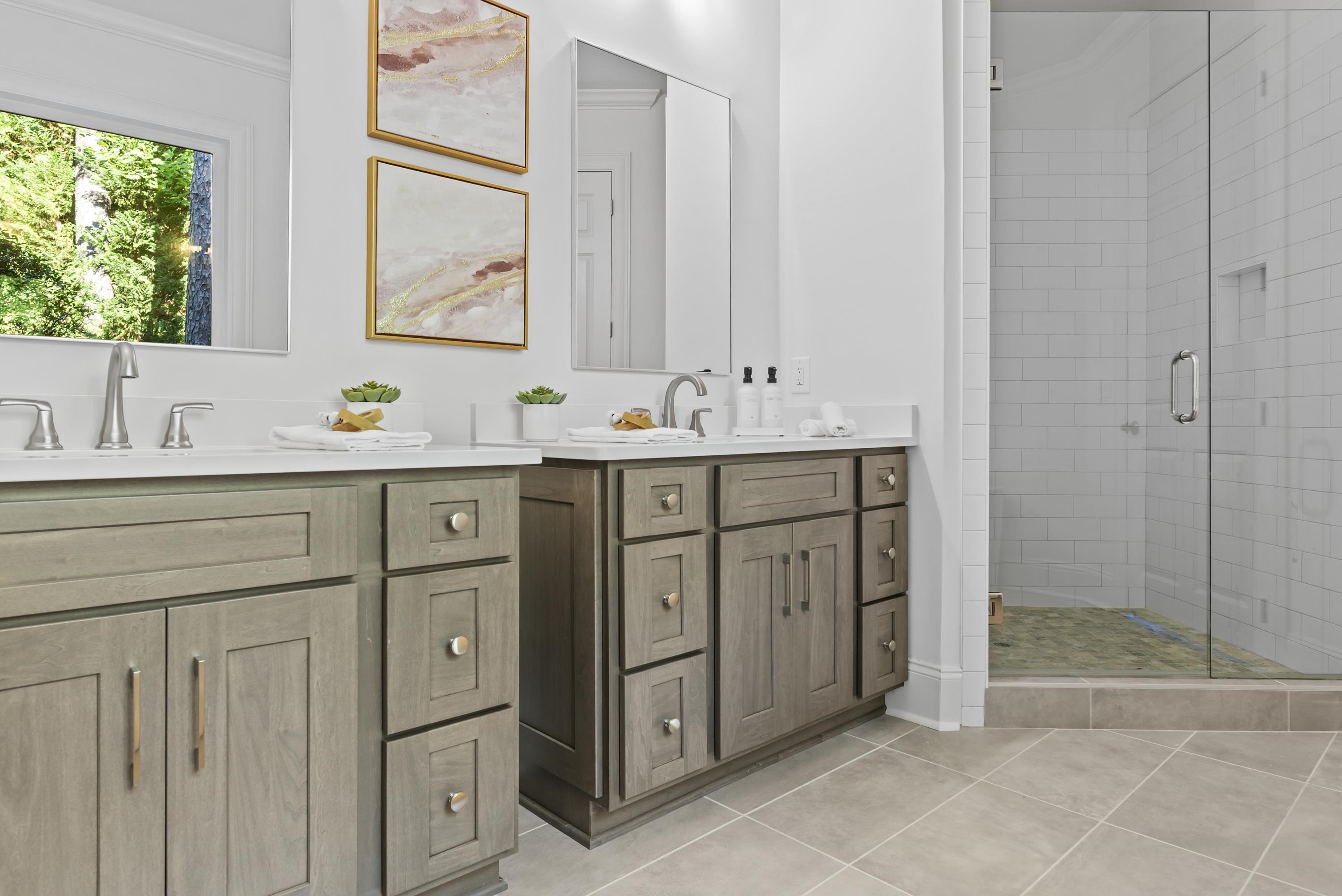 1230 LAKE CLUB DRIVE