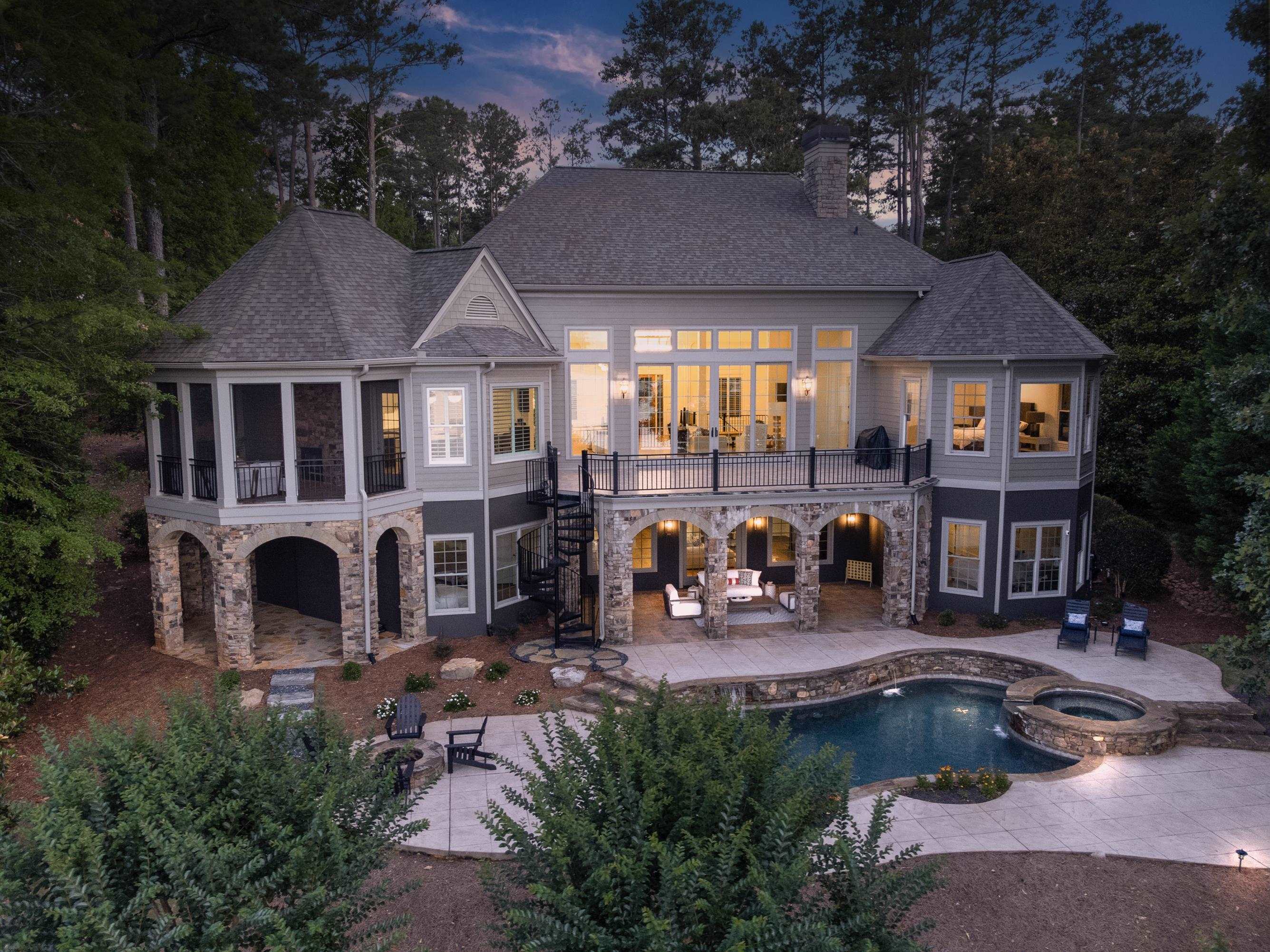 1230 LAKE CLUB DRIVE