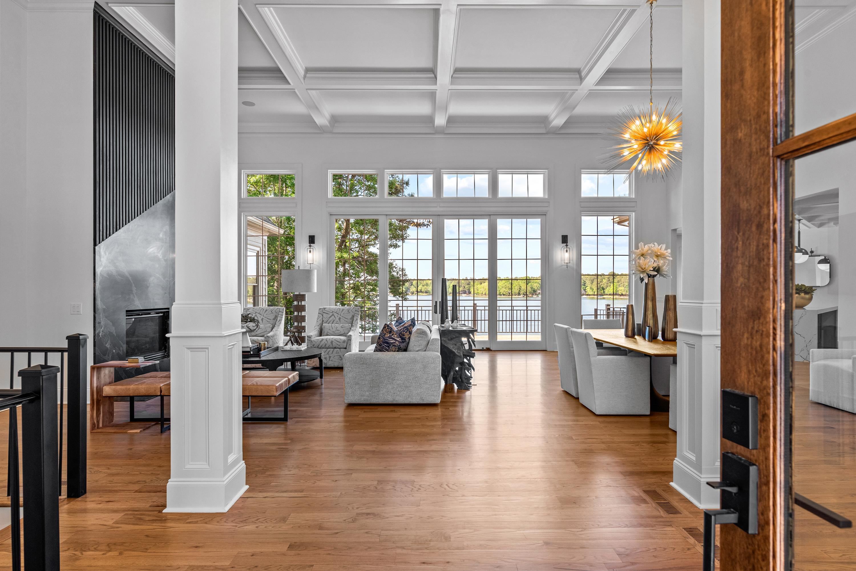 1230 LAKE CLUB DRIVE