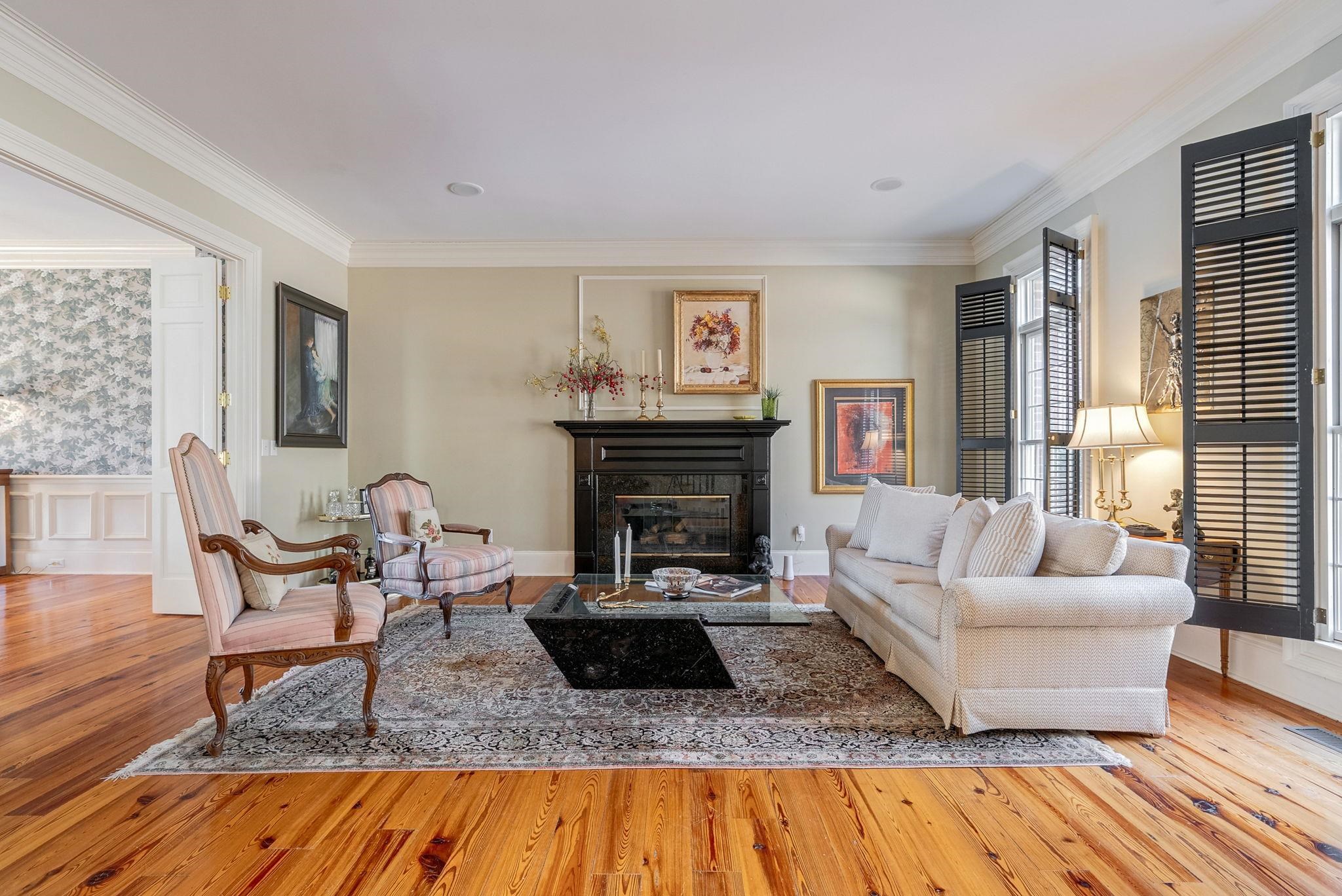 1040 SCOTT LOOP