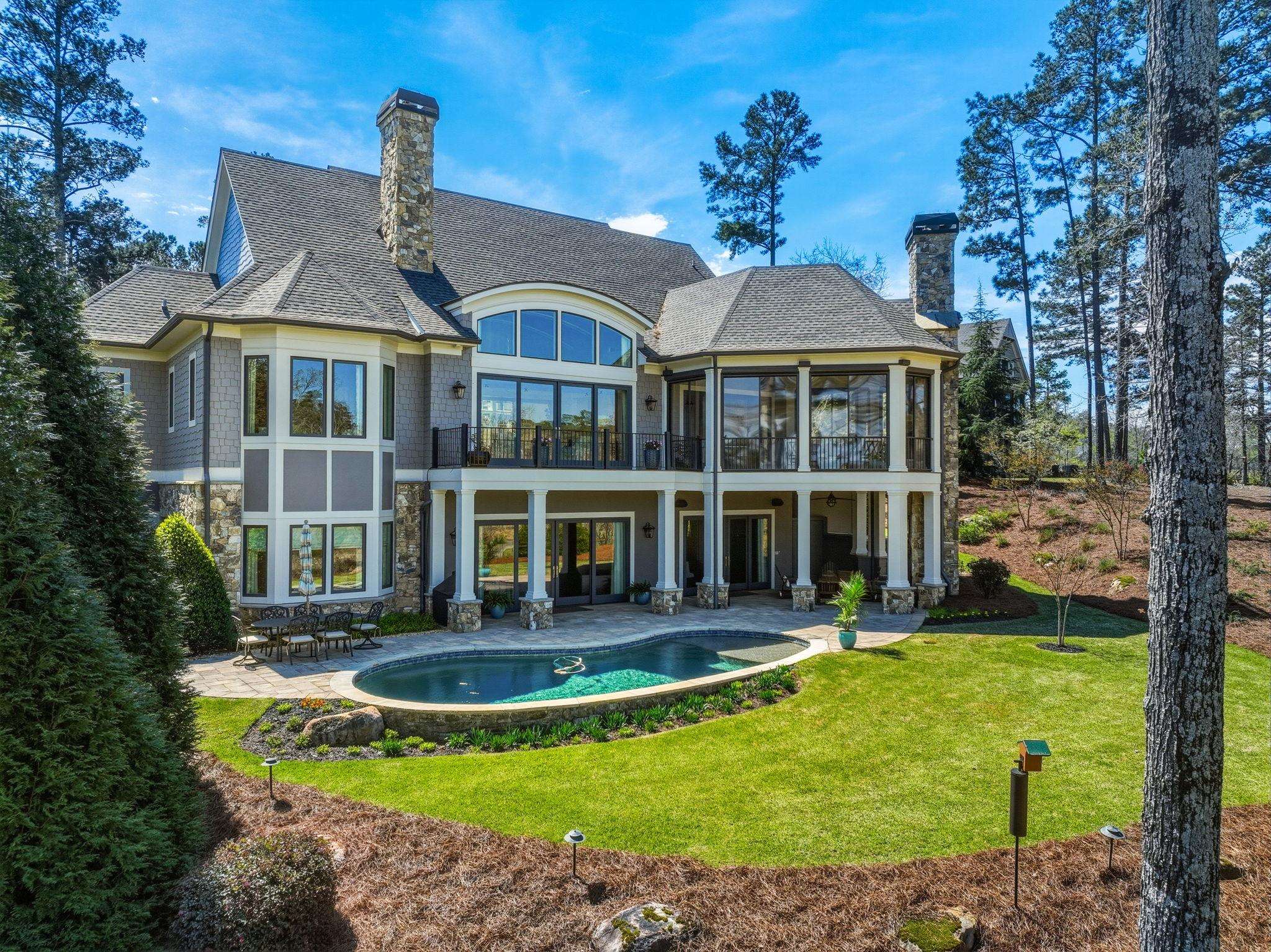 1240 ROSE CREEK