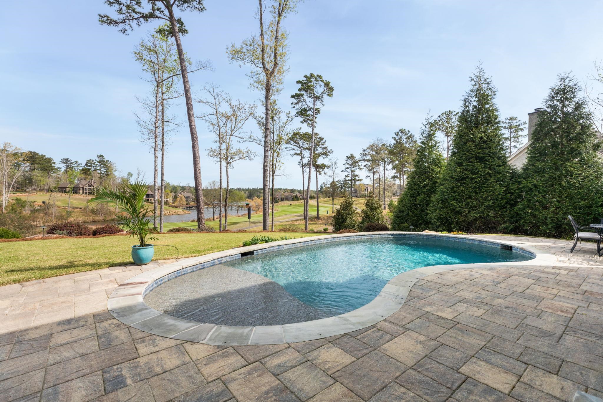 1240 ROSE CREEK