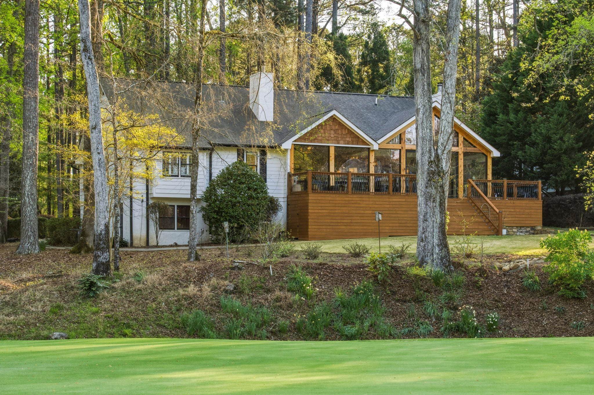 1040 SPYGLASS HILL