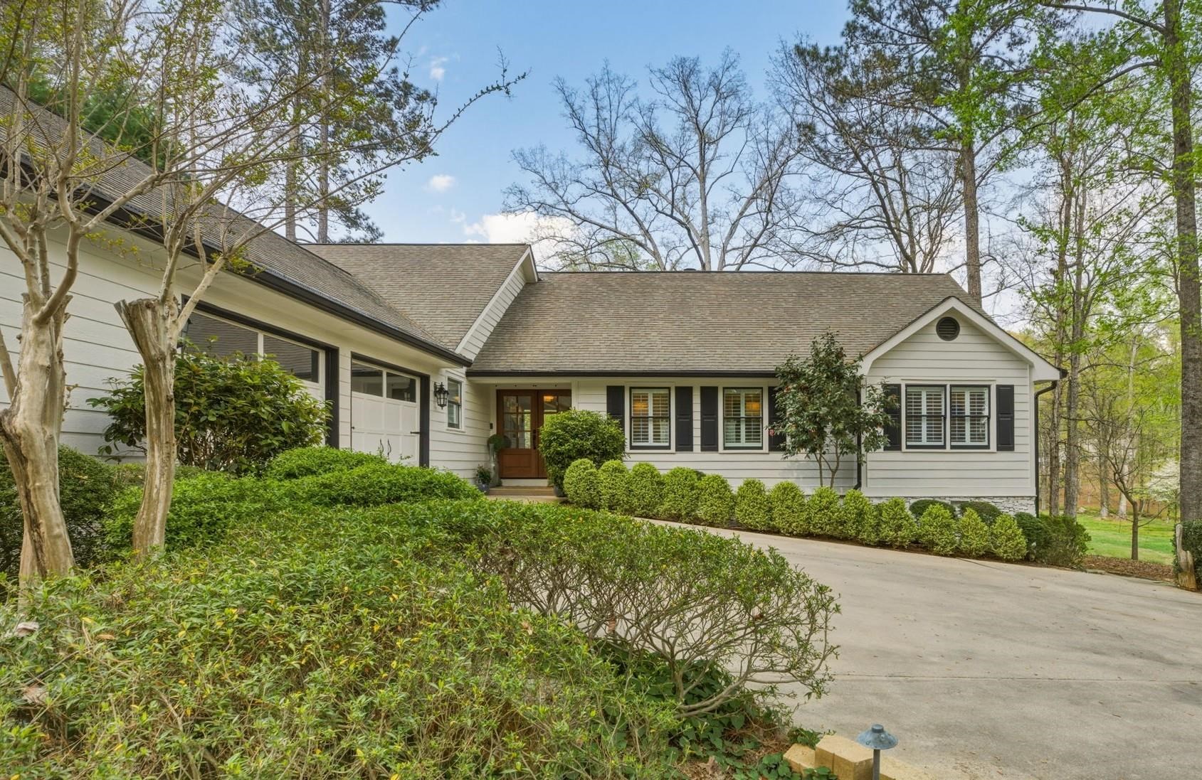 1040 SPYGLASS HILL