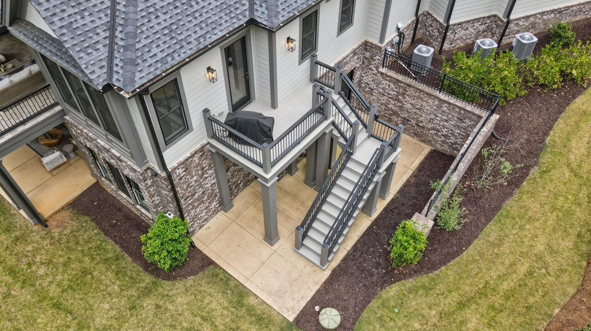 1080 JONES BLUFF COURT