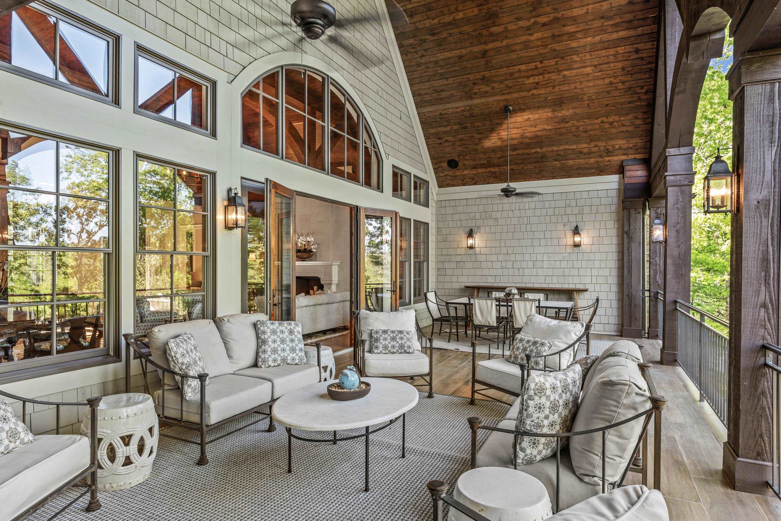 2030 LINGER LONGER DRIVE