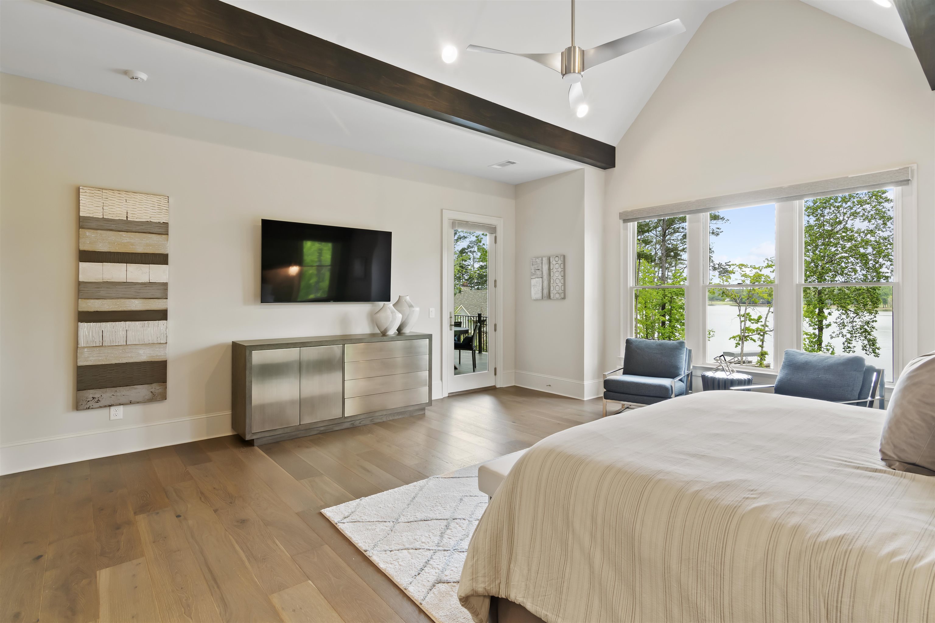 2751 LINGER LONGER DRIVE