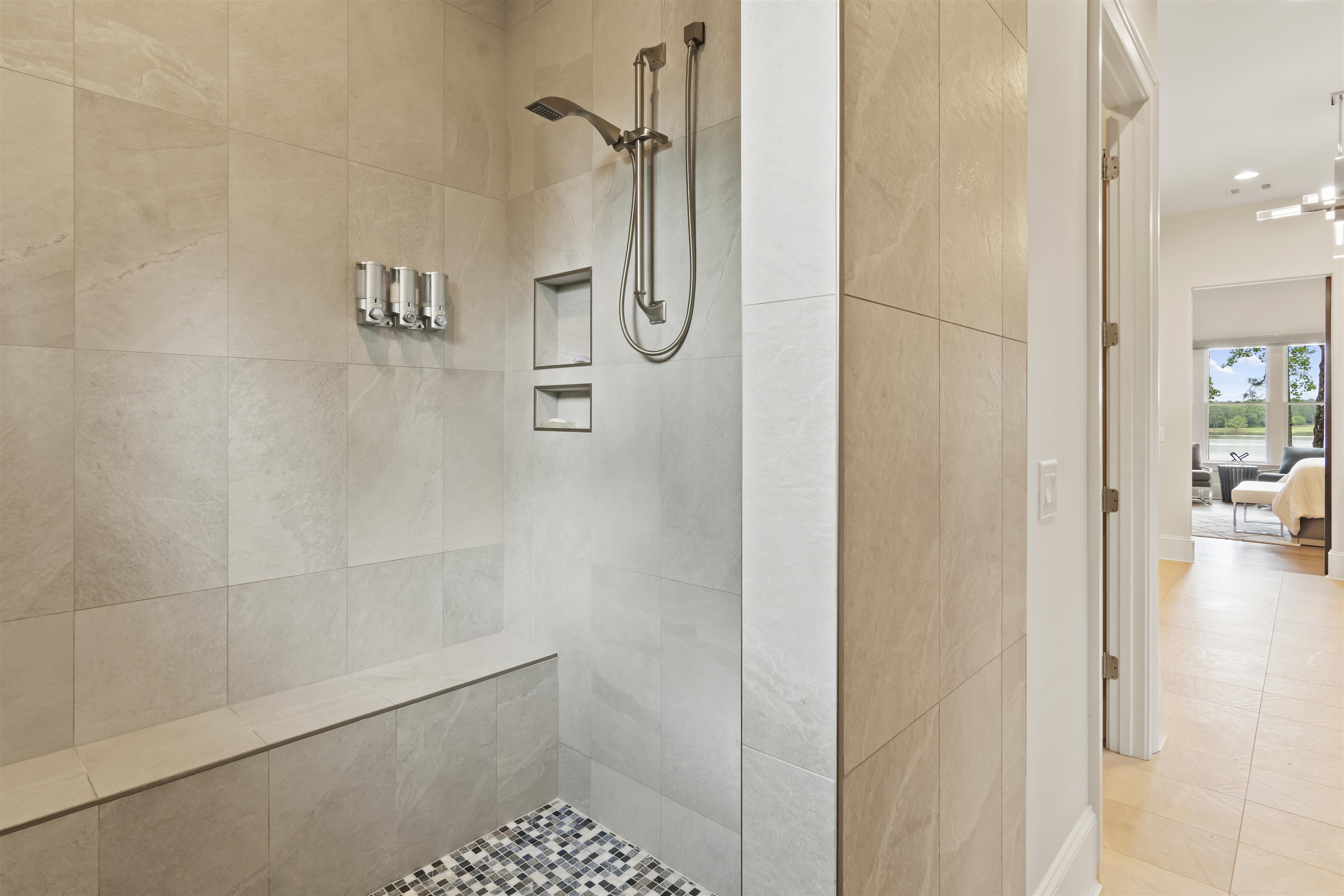 2751 LINGER LONGER DRIVE