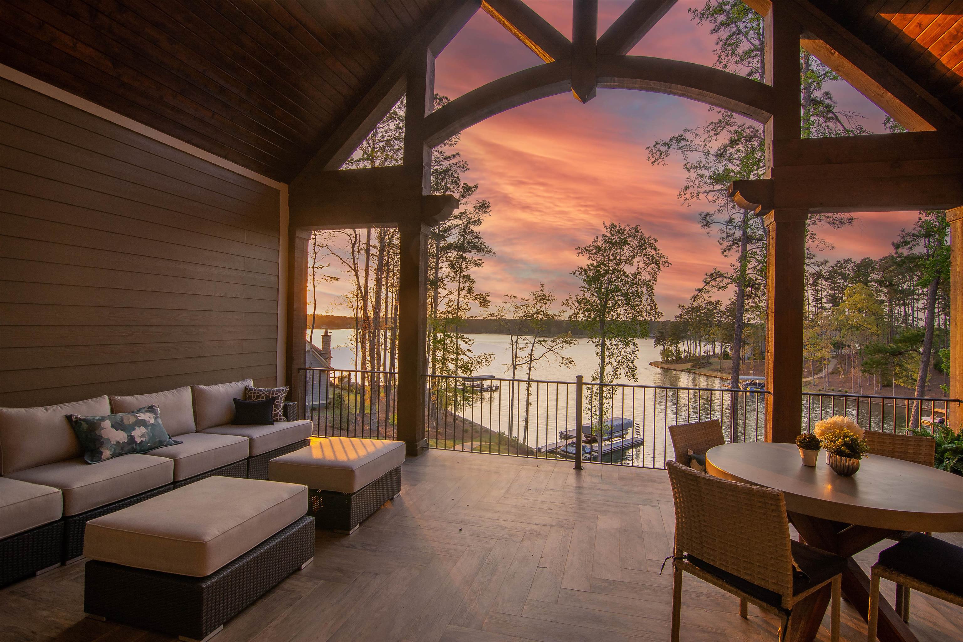 2751 LINGER LONGER DRIVE