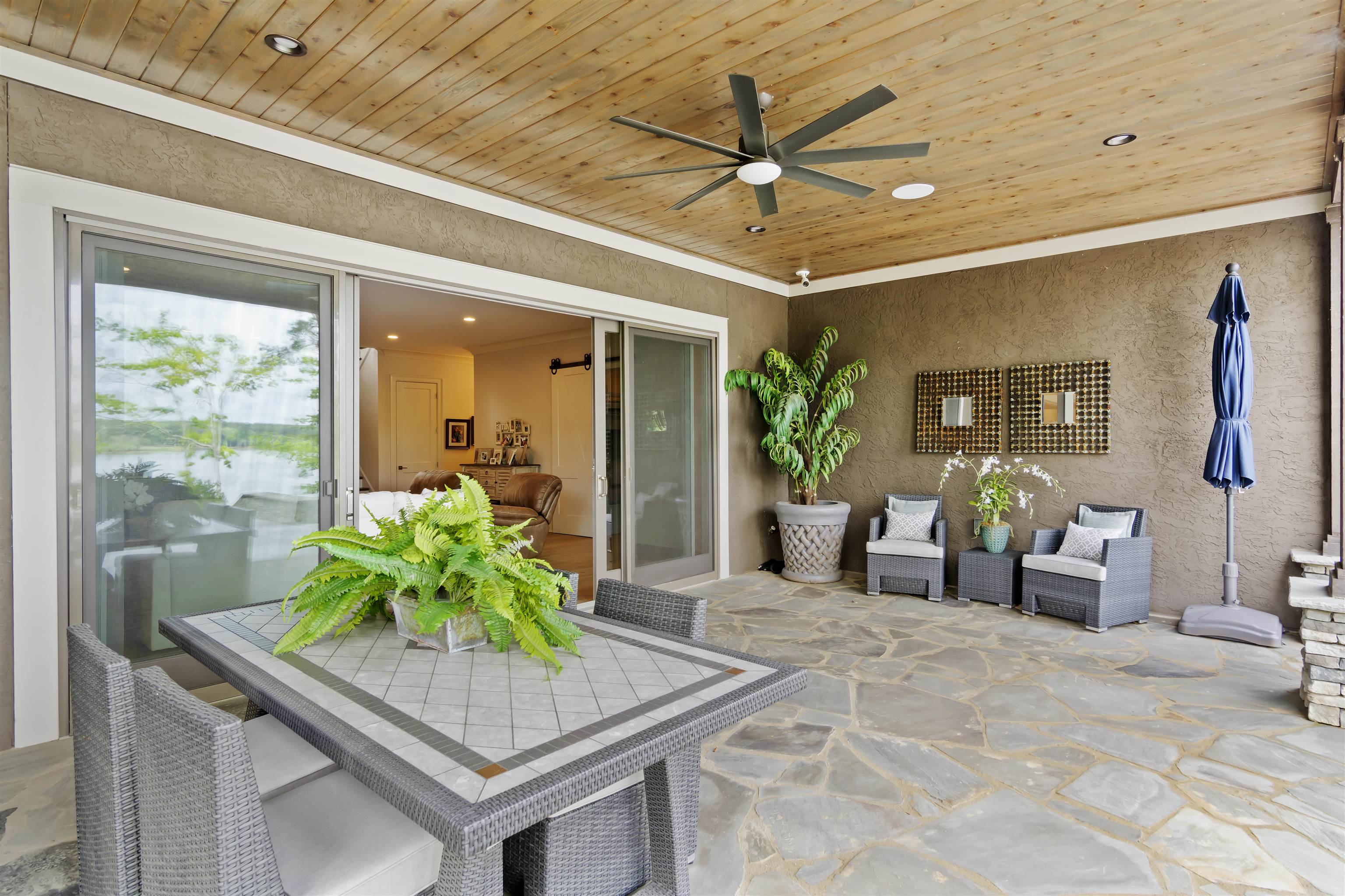 2751 LINGER LONGER DRIVE