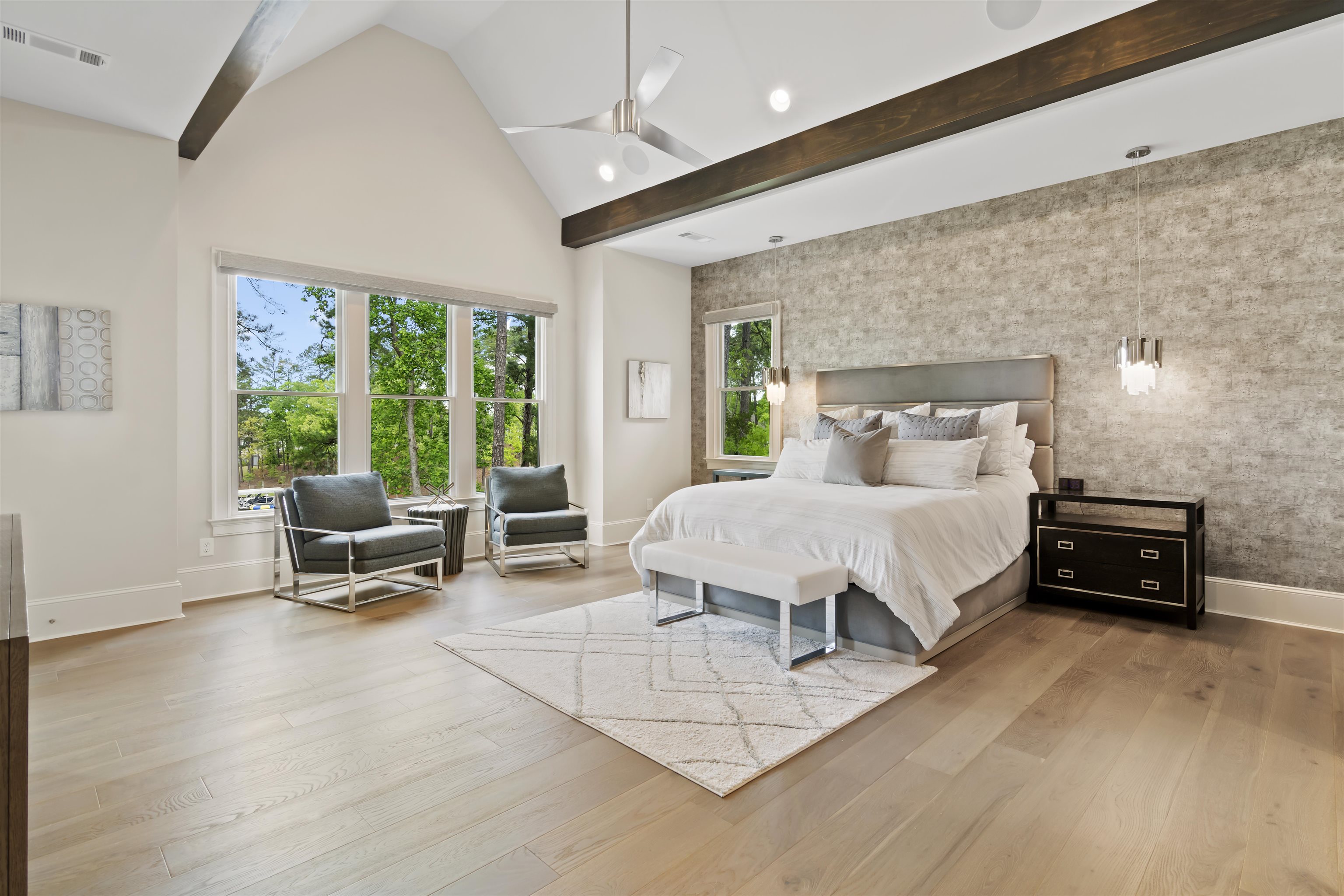 2751 LINGER LONGER DRIVE