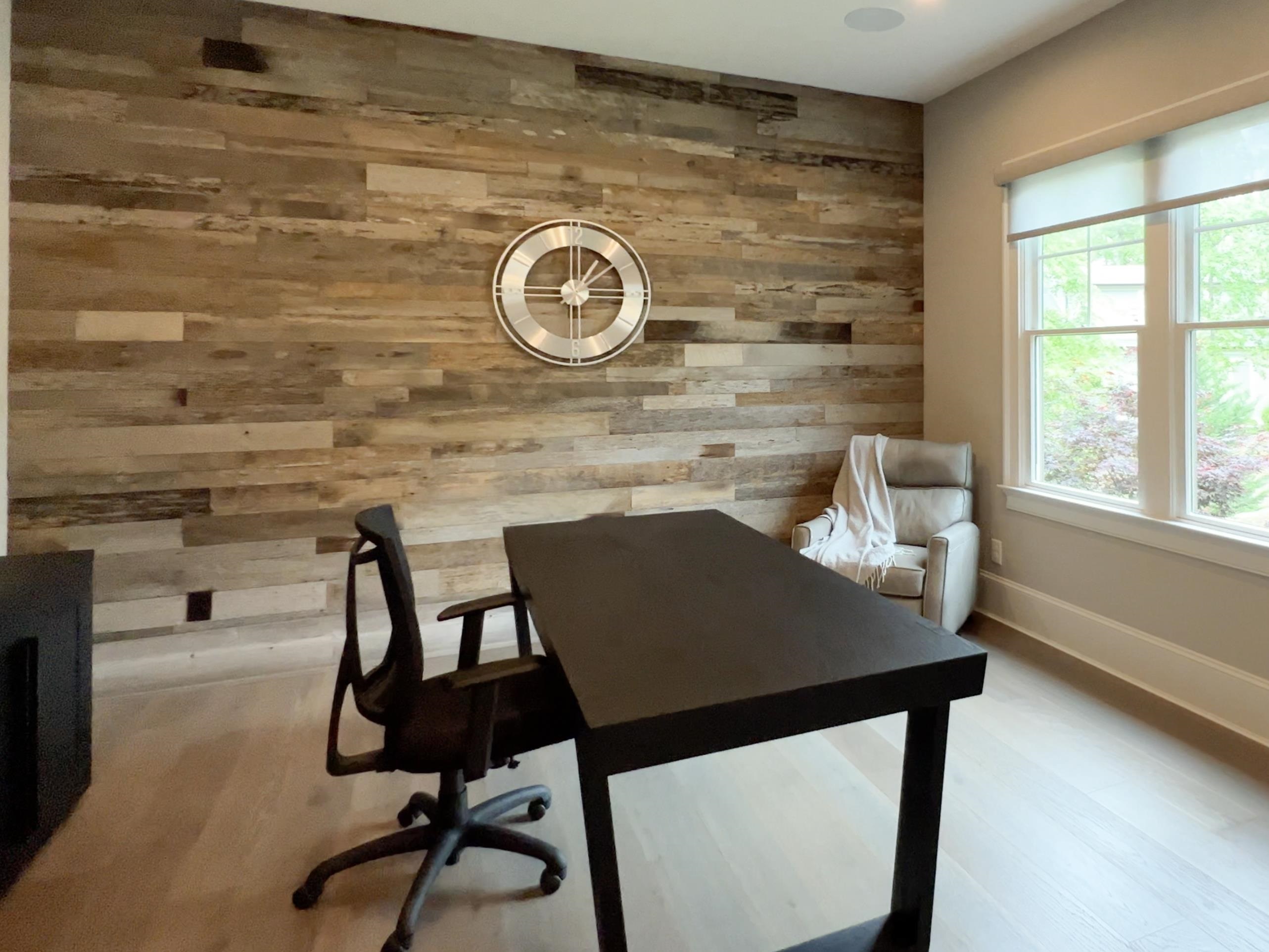 2751 LINGER LONGER DRIVE