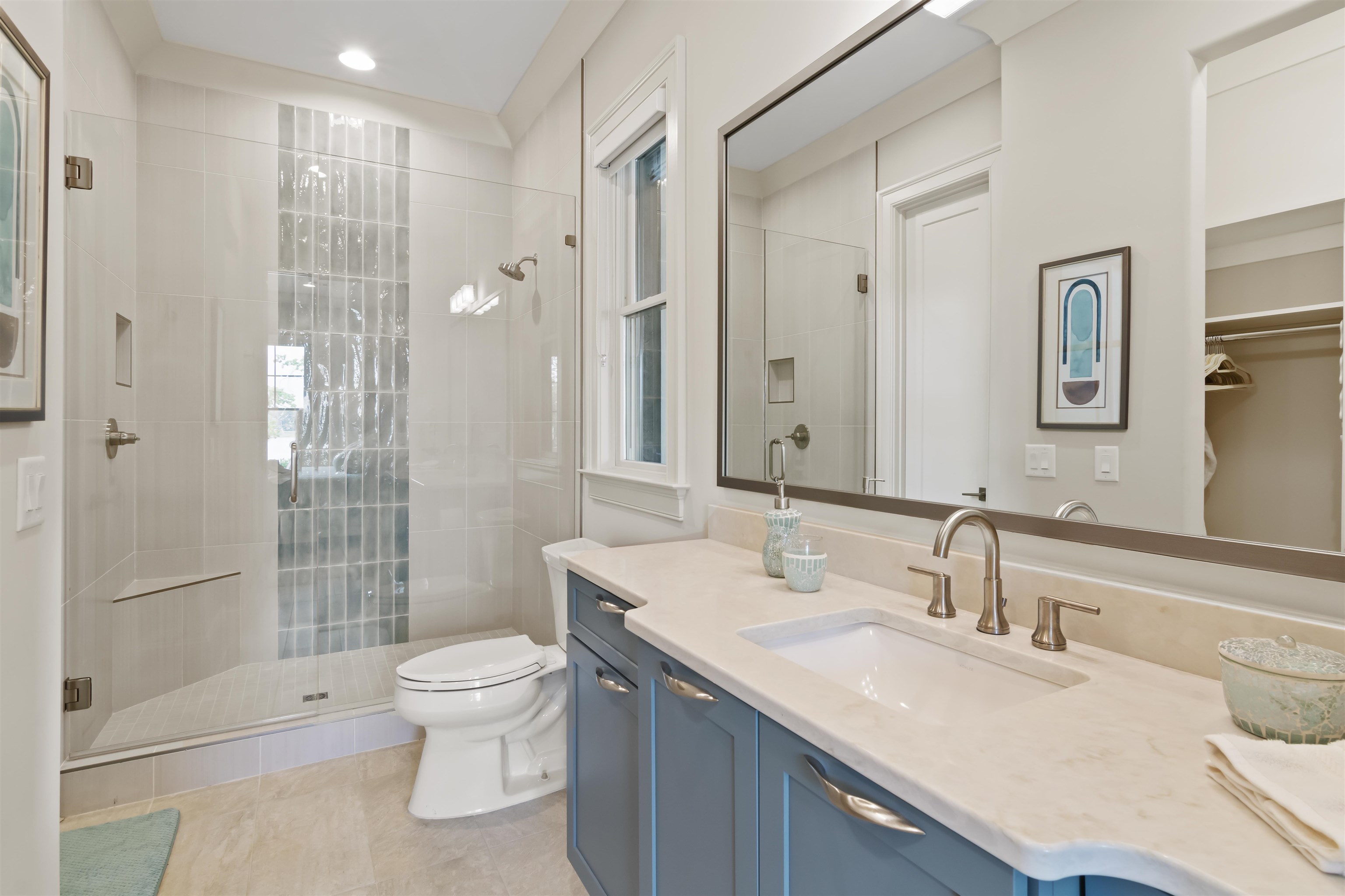 2751 LINGER LONGER DRIVE