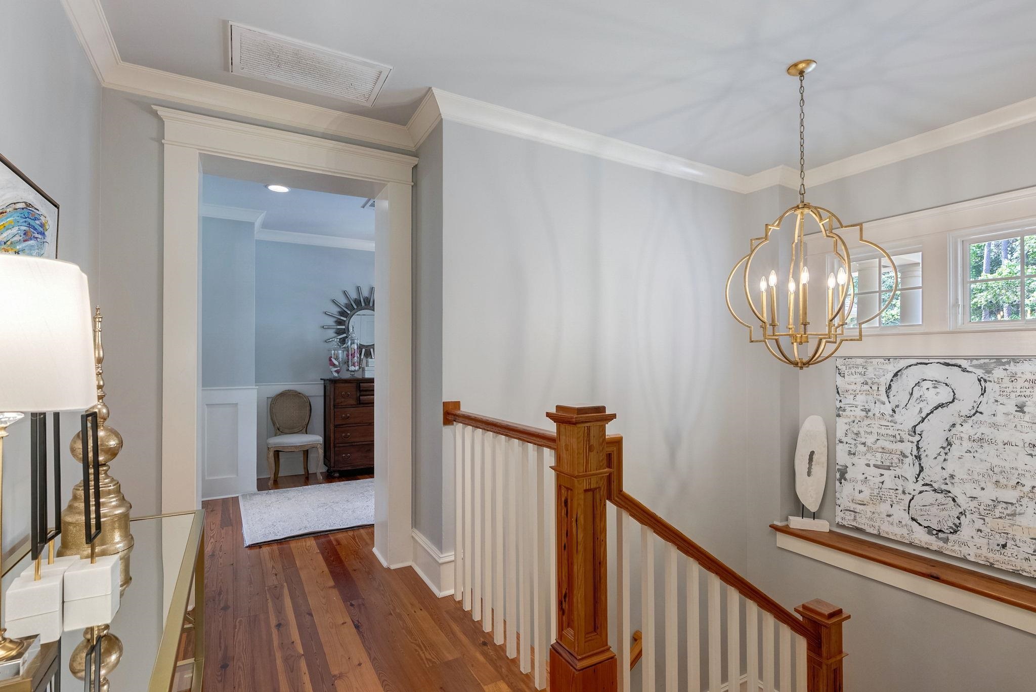 1010 CAROLYNS PLACE