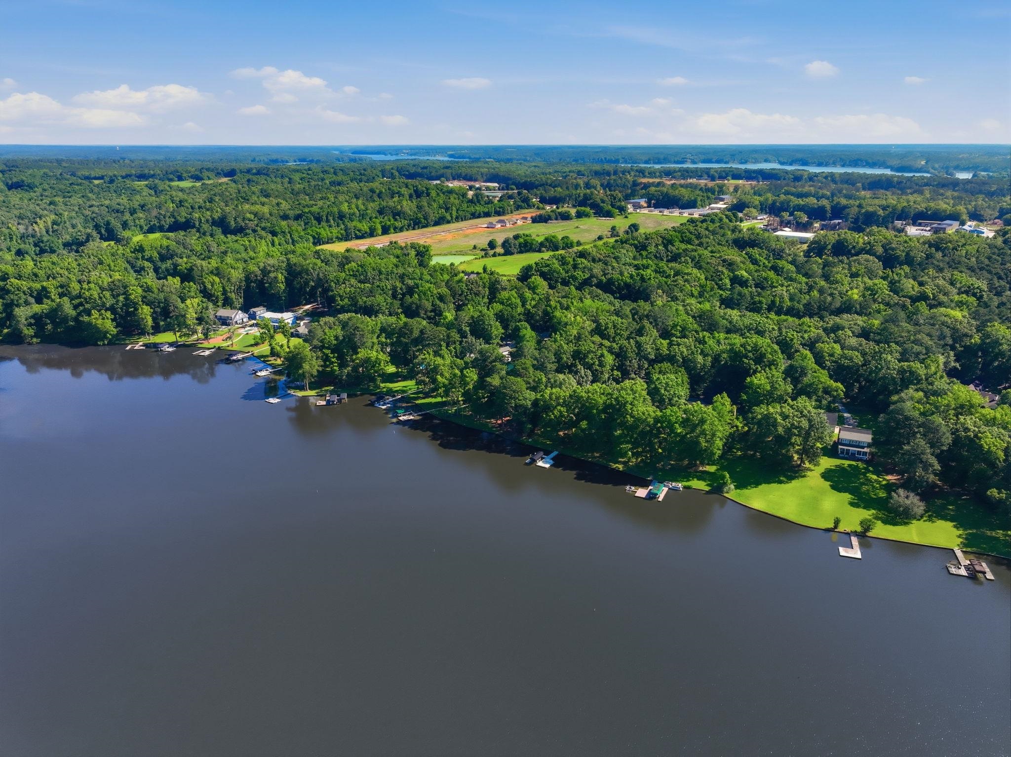 118 LAKE DRIVE