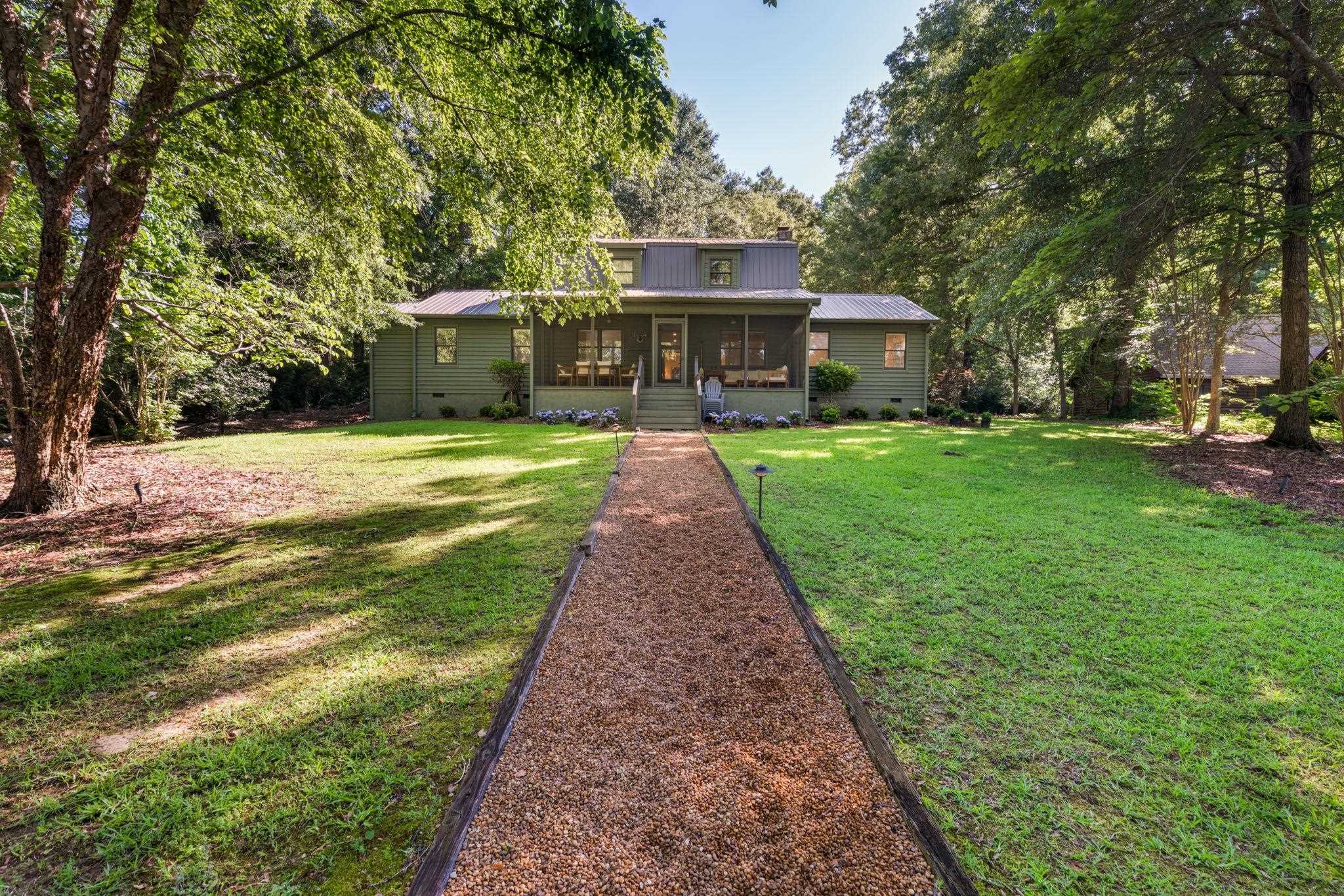 118 LAKE DRIVE