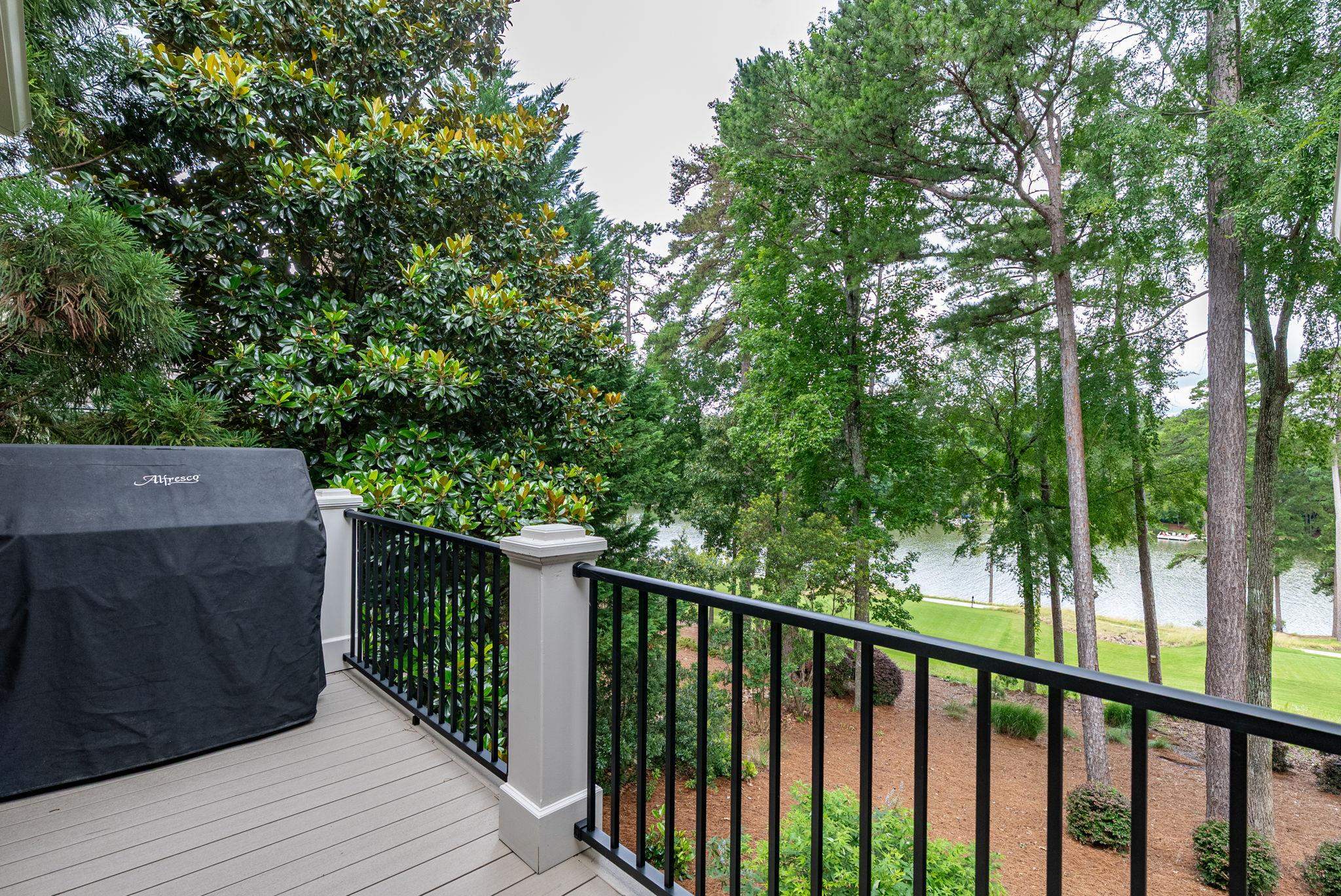 2031 HIXONS BLUFF