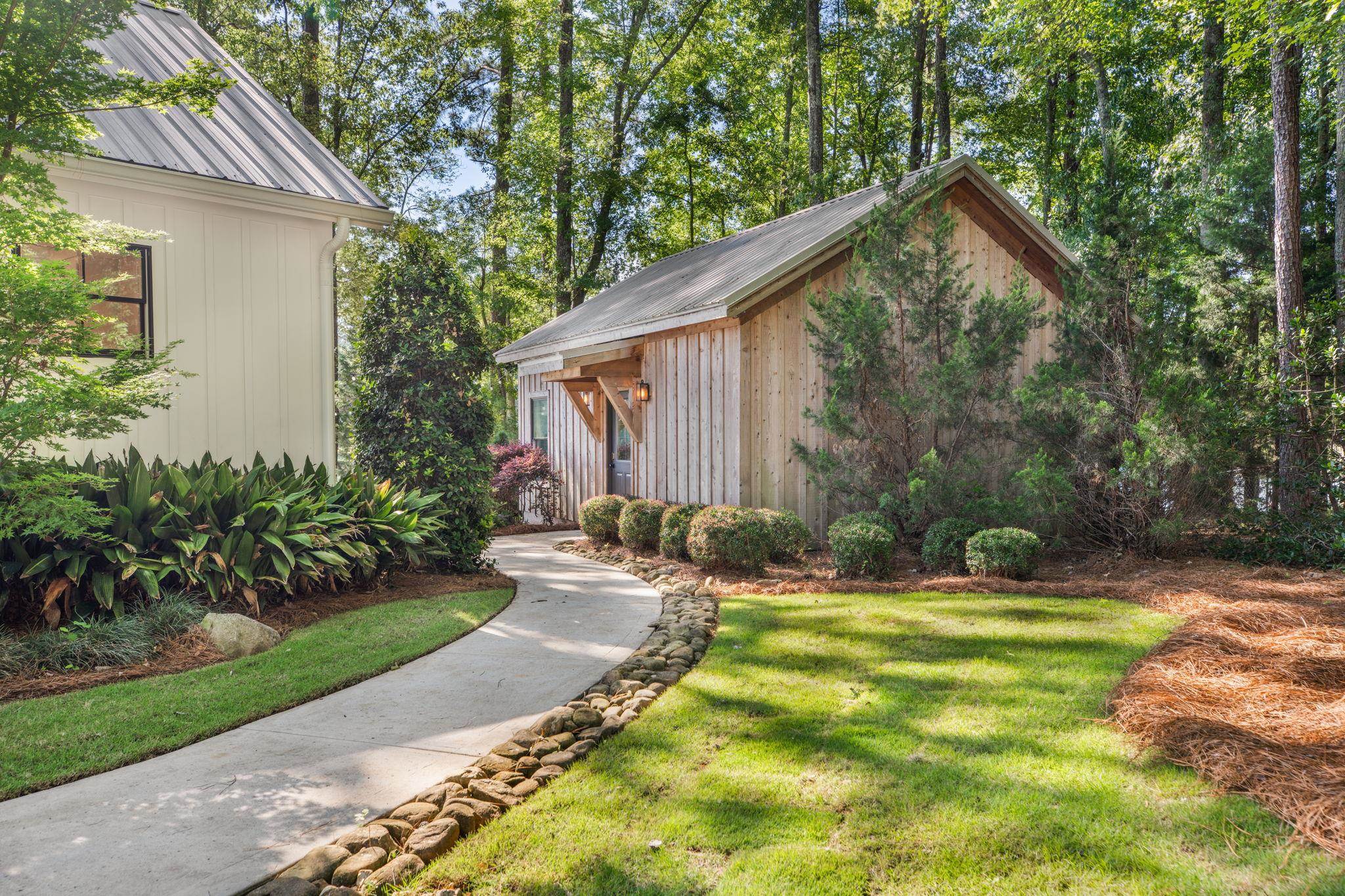 115 CEDAR COVE COURT