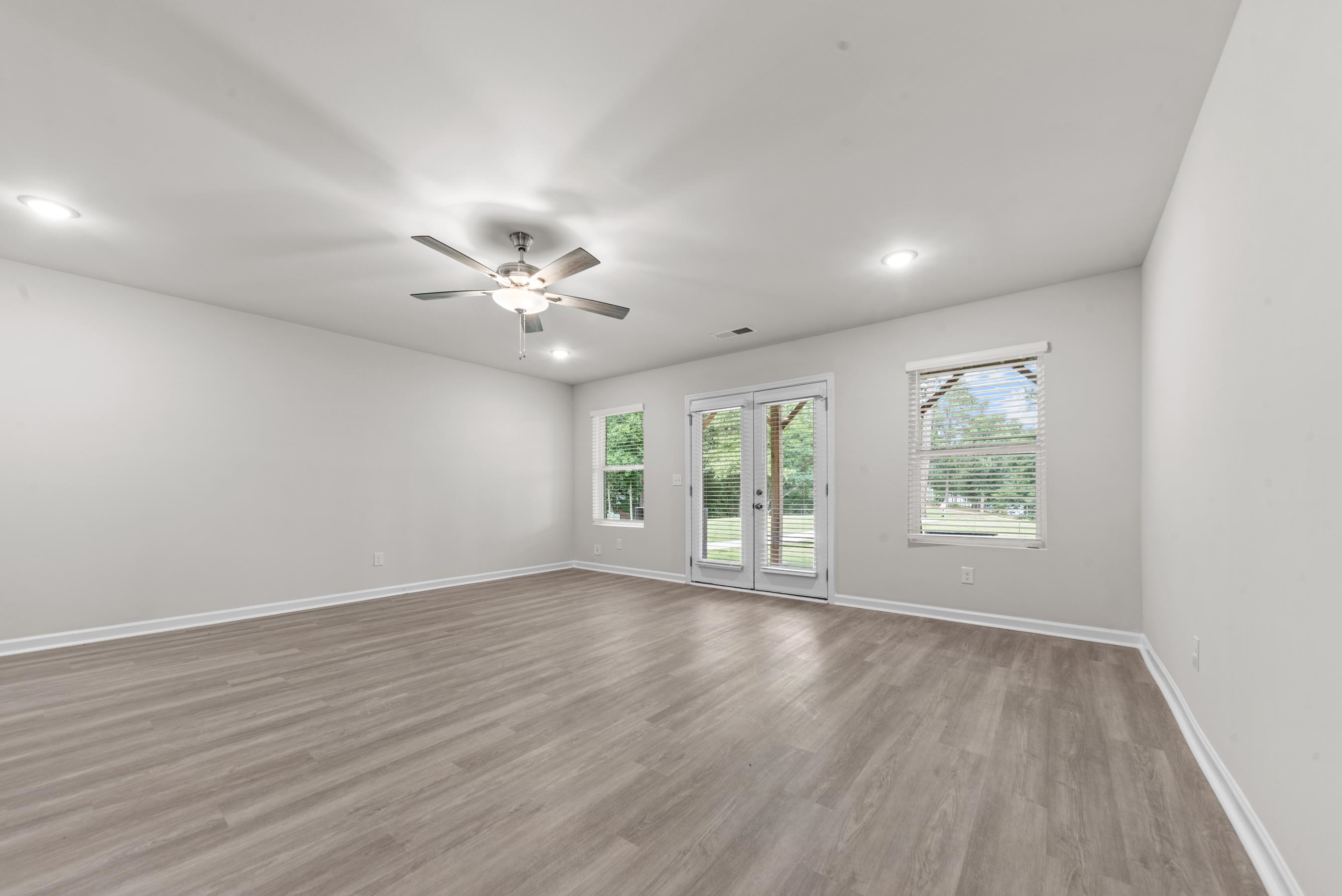 104 CRANE LANE